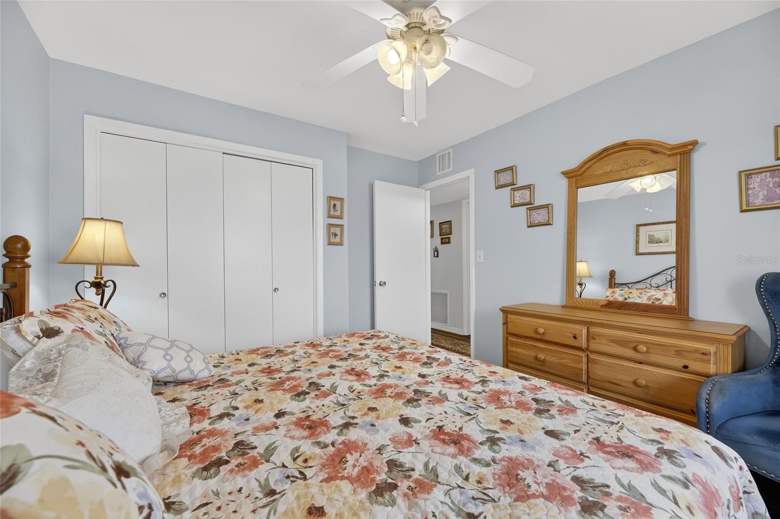 Image 41 of 88 For 1302 Desert Hills Drive