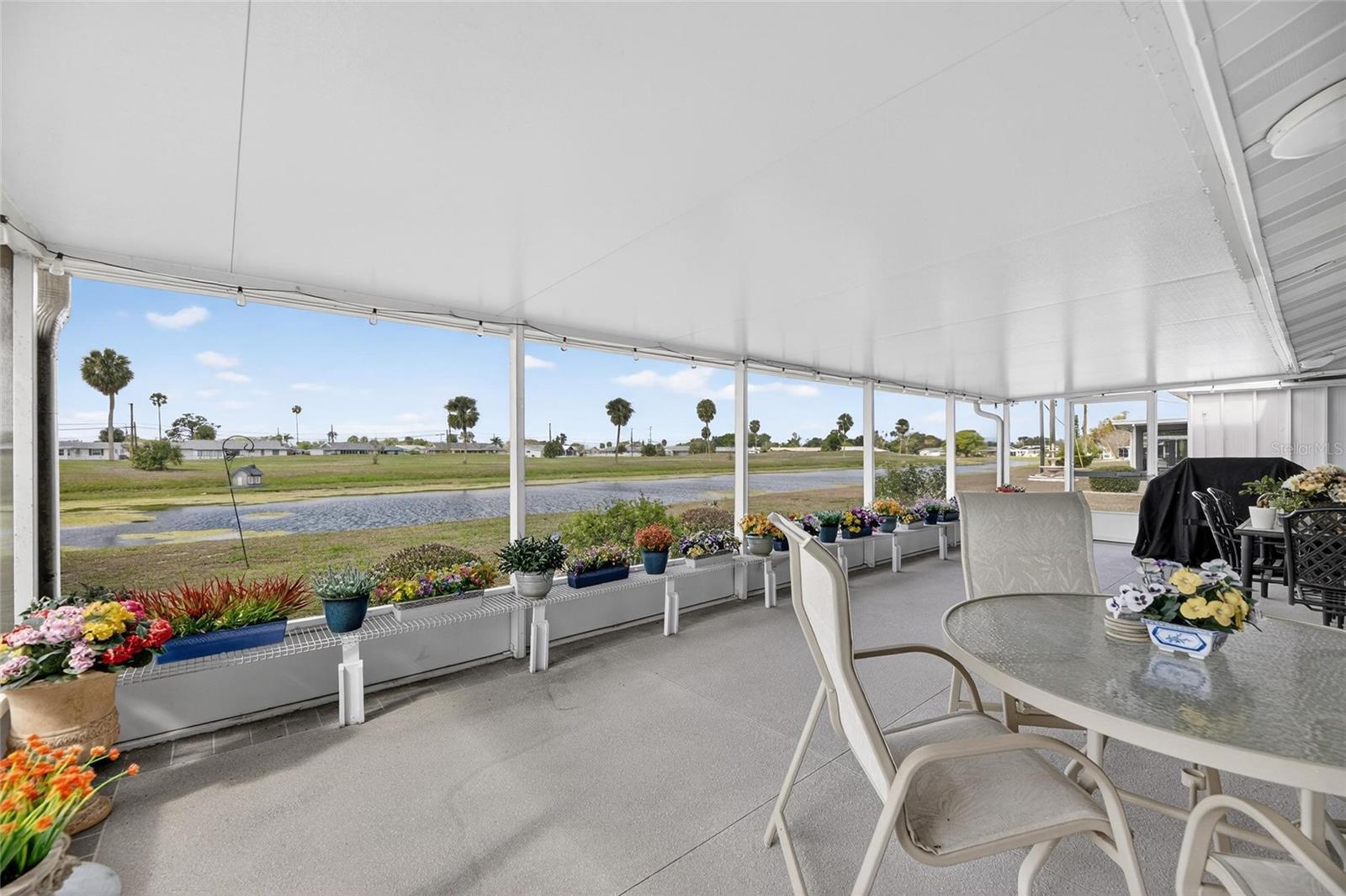 Image 50 of 88 For 1302 Desert Hills Drive