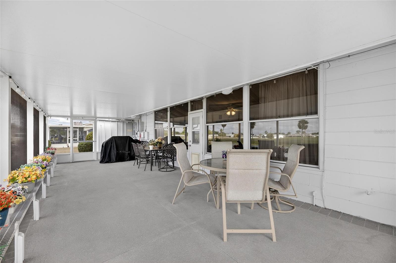 Image 51 of 88 For 1302 Desert Hills Drive