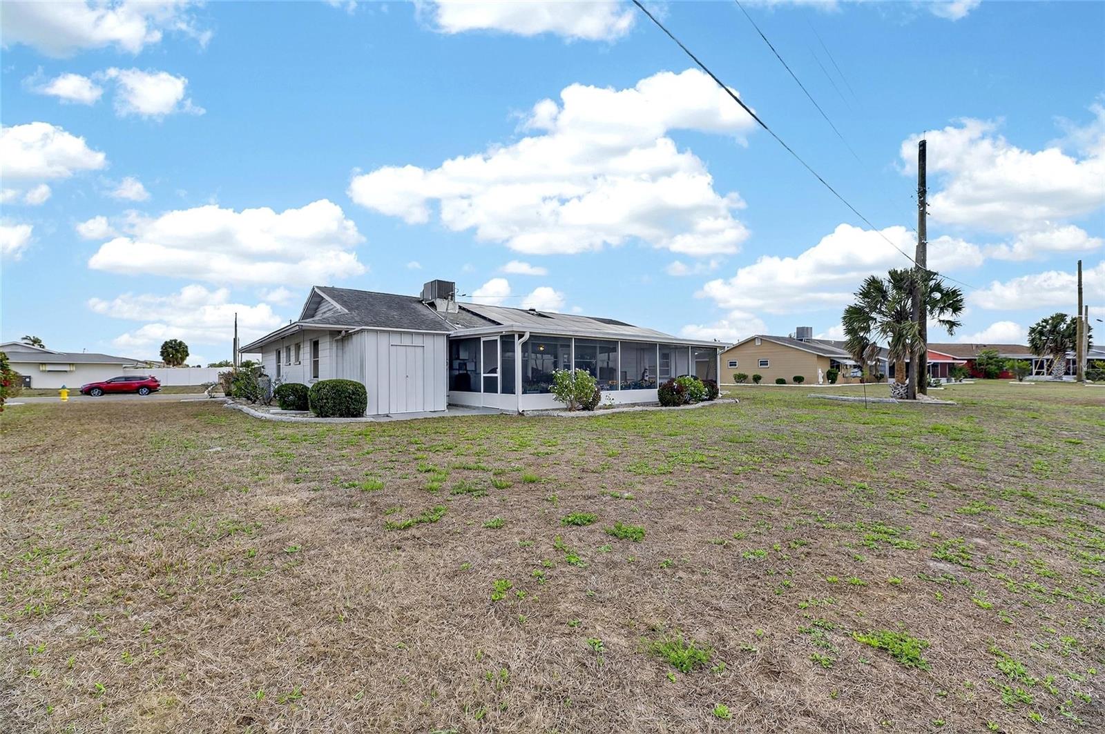 Image 54 of 88 For 1302 Desert Hills Drive