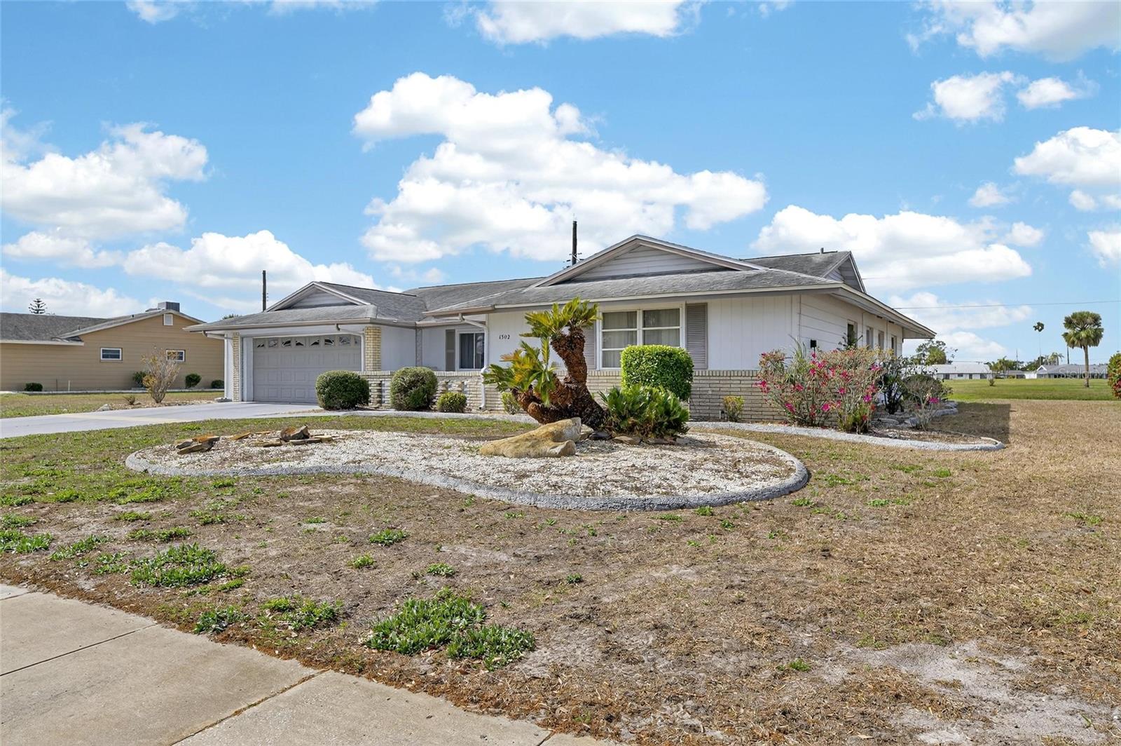 Image 58 of 88 For 1302 Desert Hills Drive