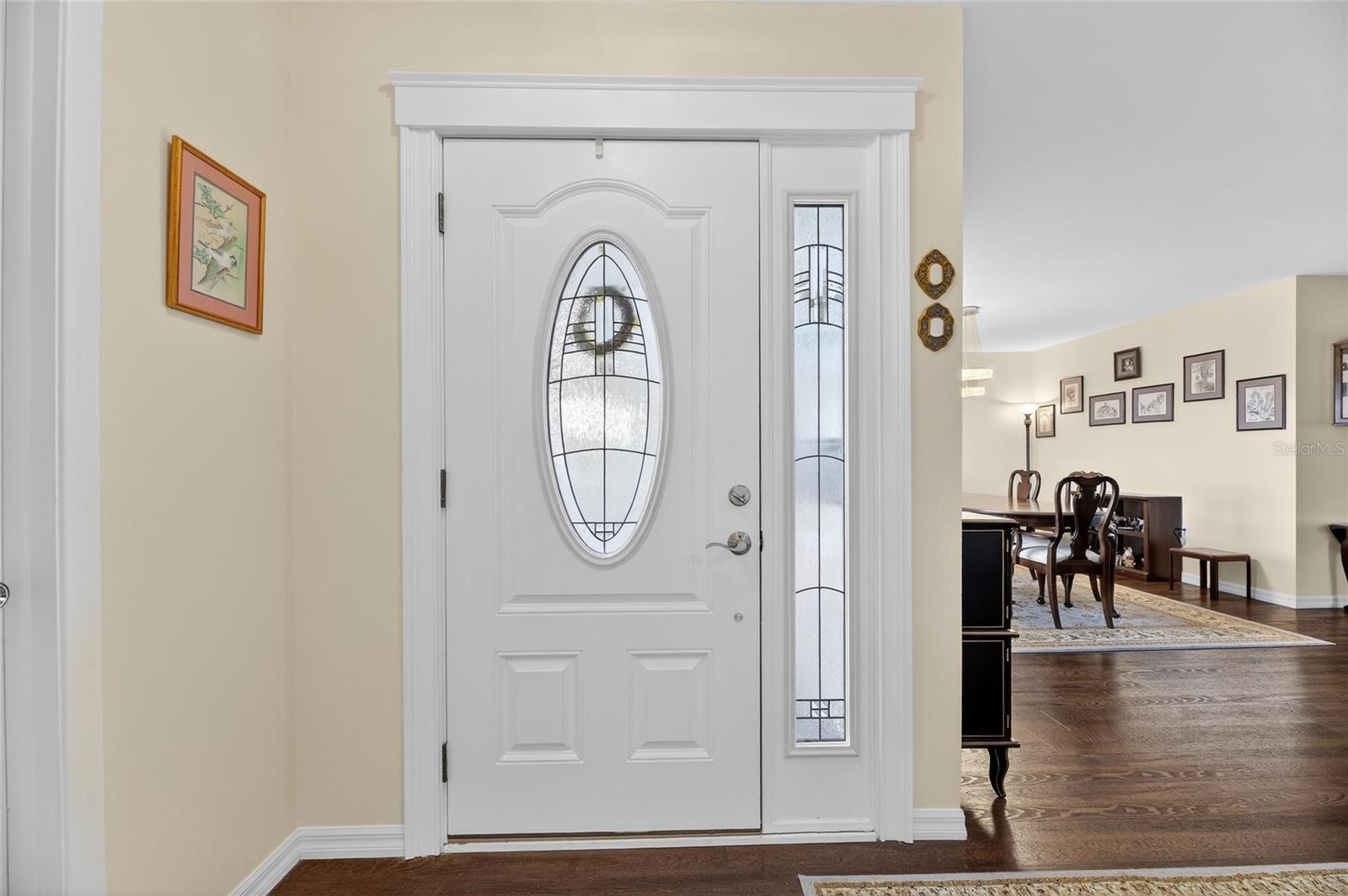 Image 6 of 88 For 1302 Desert Hills Drive