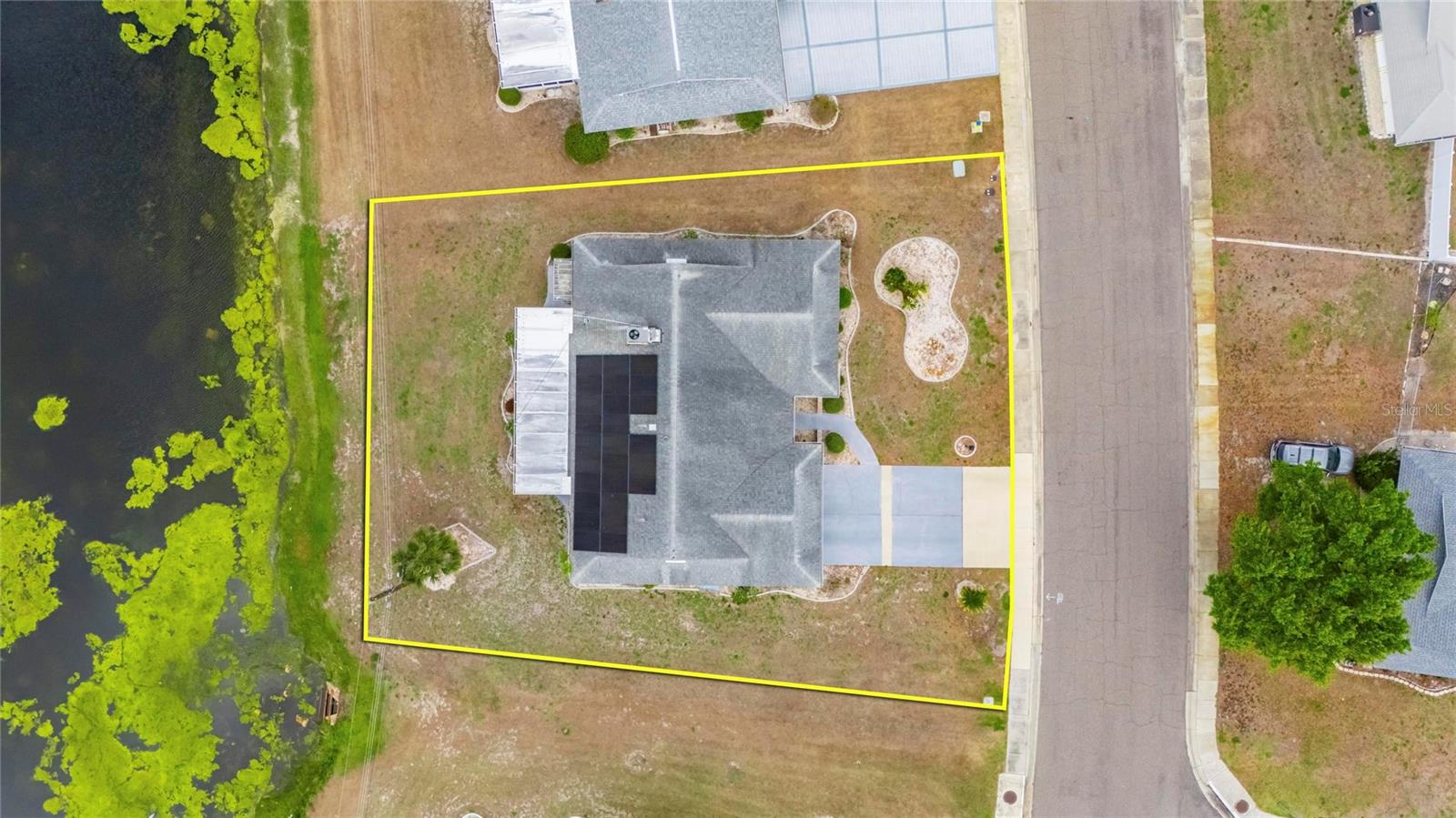 Image 77 of 88 For 1302 Desert Hills Drive