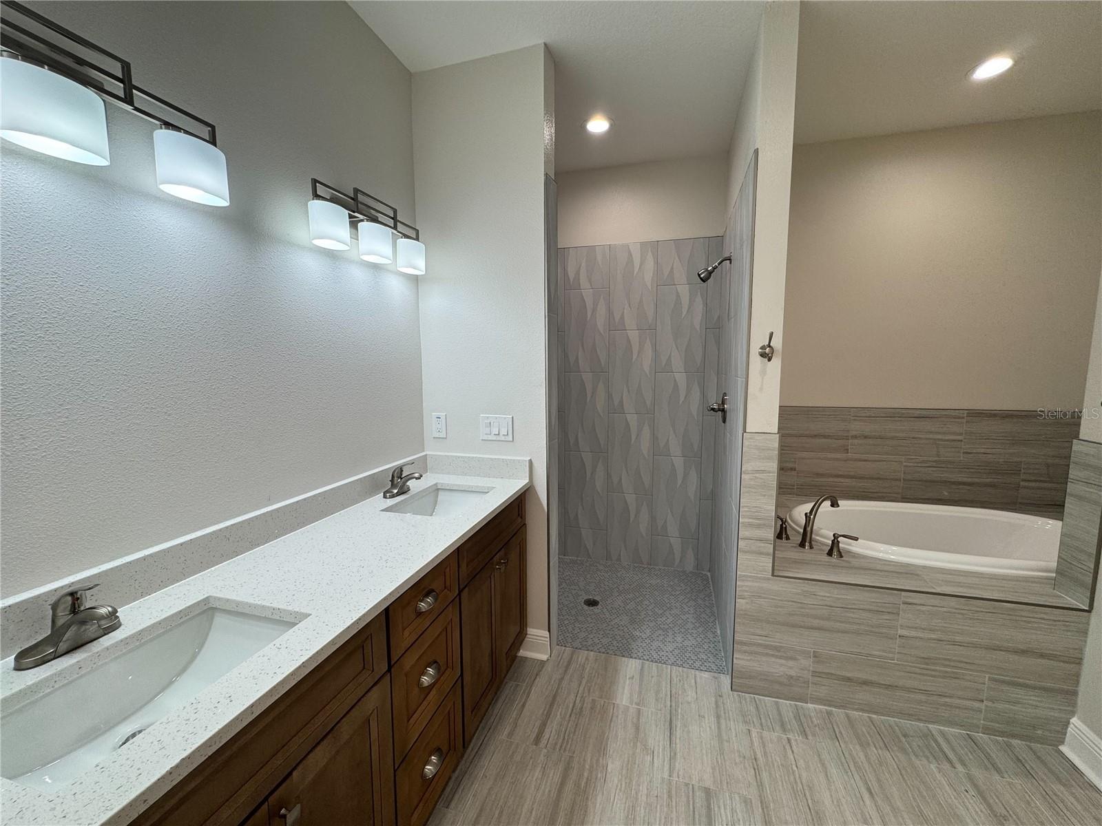 Image 43 of 56 For 13532 14th Street