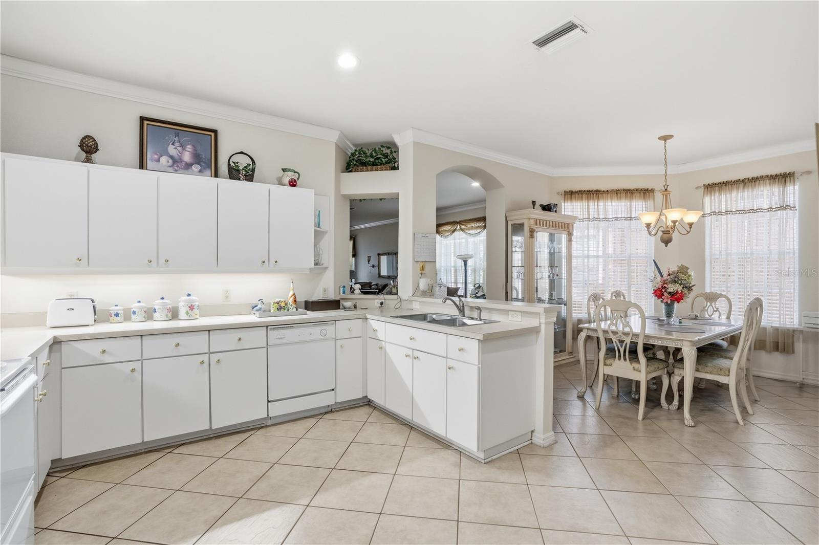 Image 18 of 31 For 19112 White Wing Place