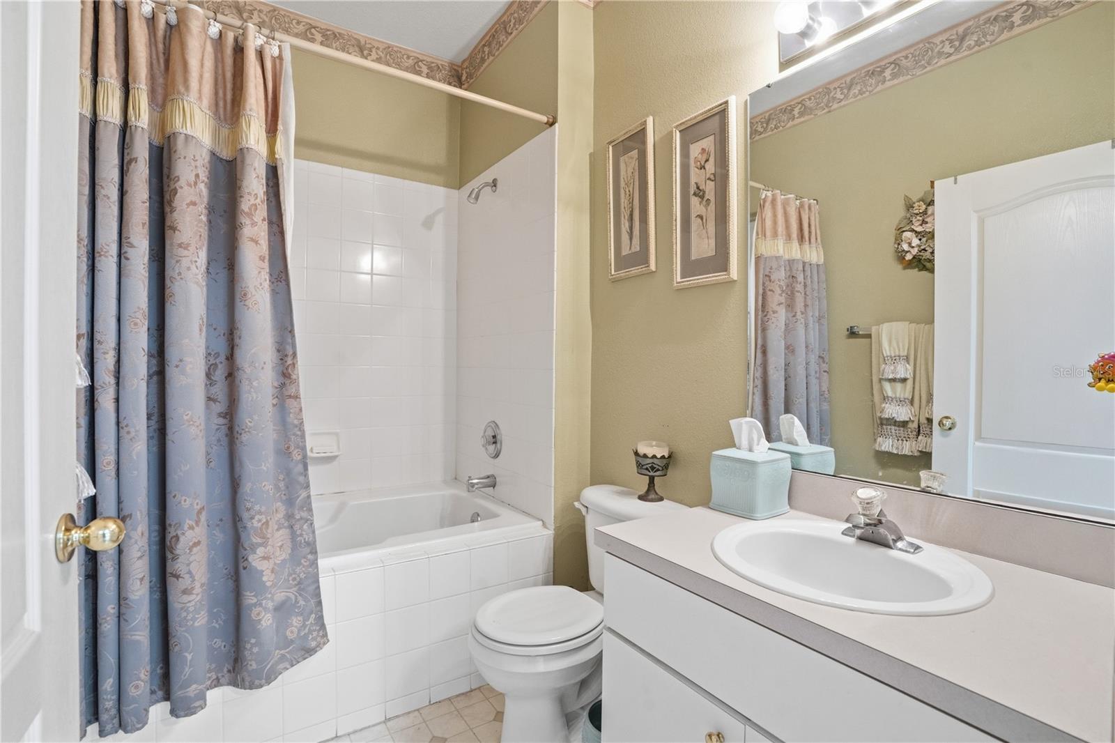 Image 22 of 31 For 19112 White Wing Place