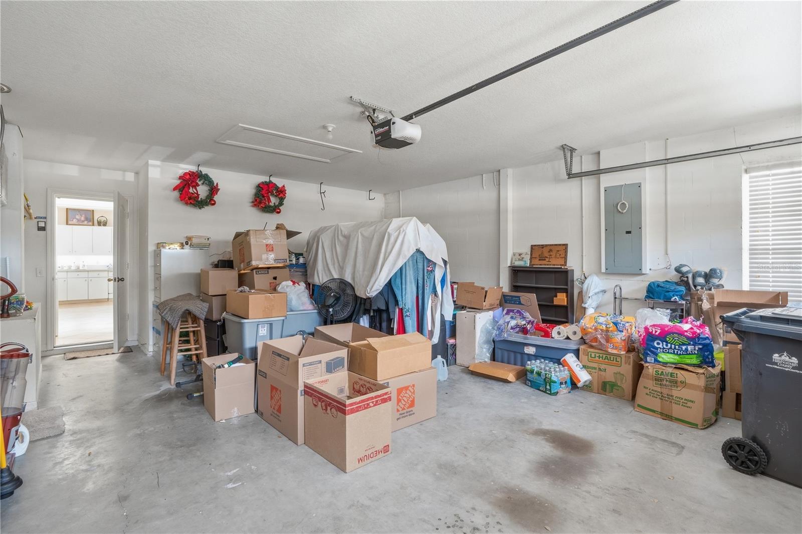 Image 23 of 31 For 19112 White Wing Place