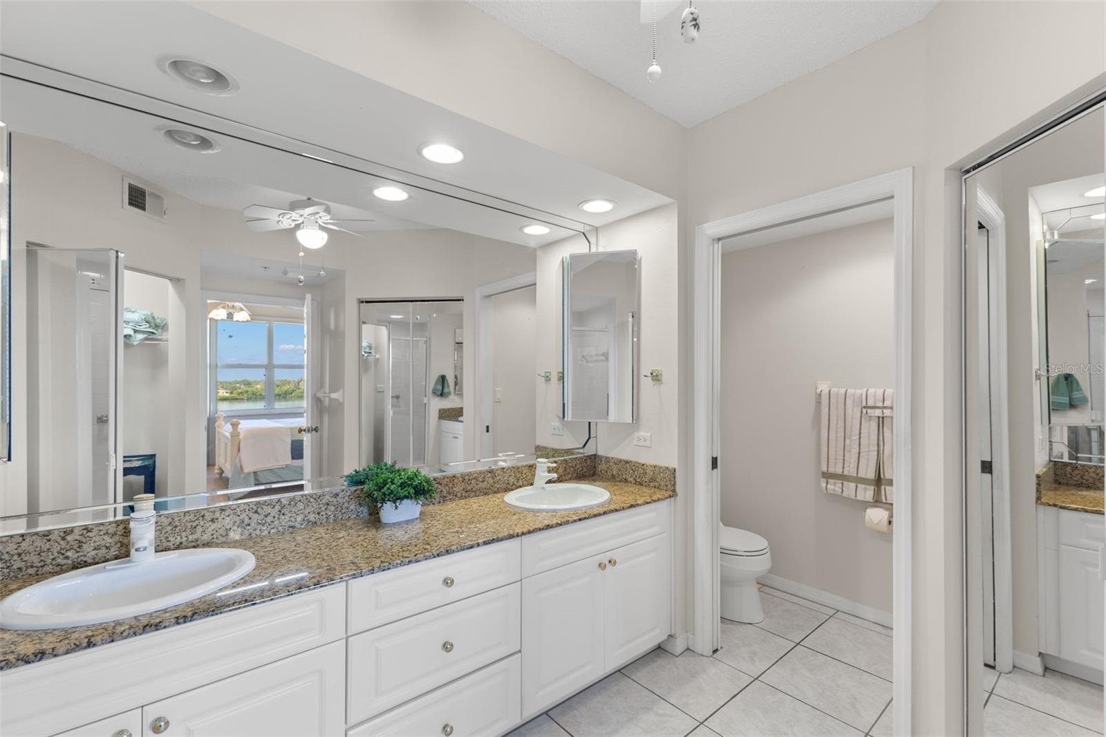 Image 17 of 46 For 6475 Shoreline Drive 5403