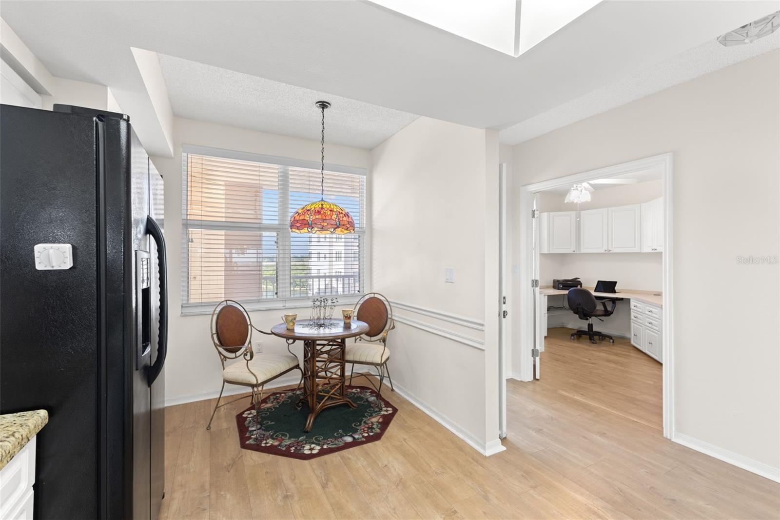 Image 30 of 46 For 6475 Shoreline Drive 5403