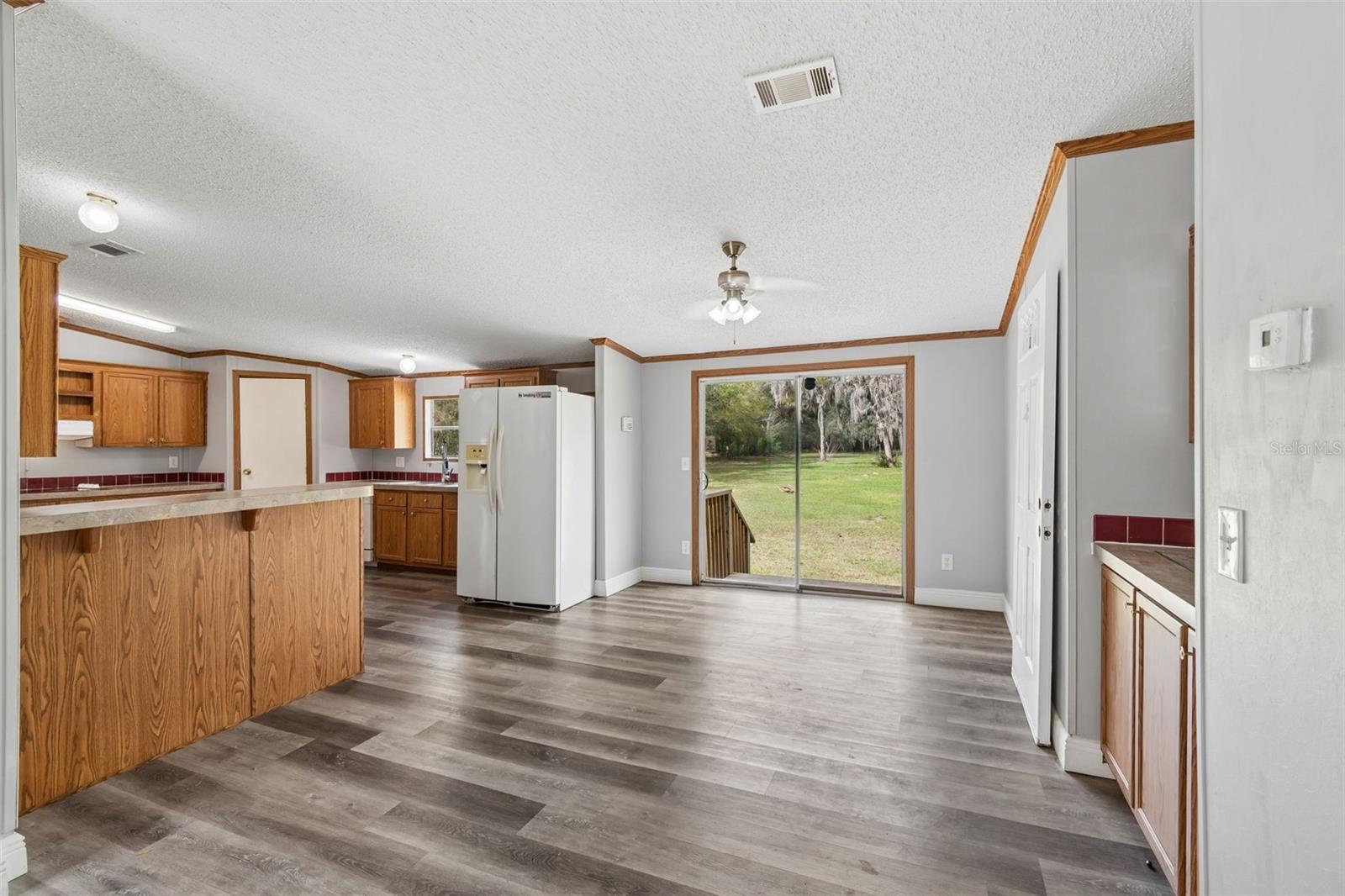 Image 13 of 42 For 18427 Moorhaven Drive