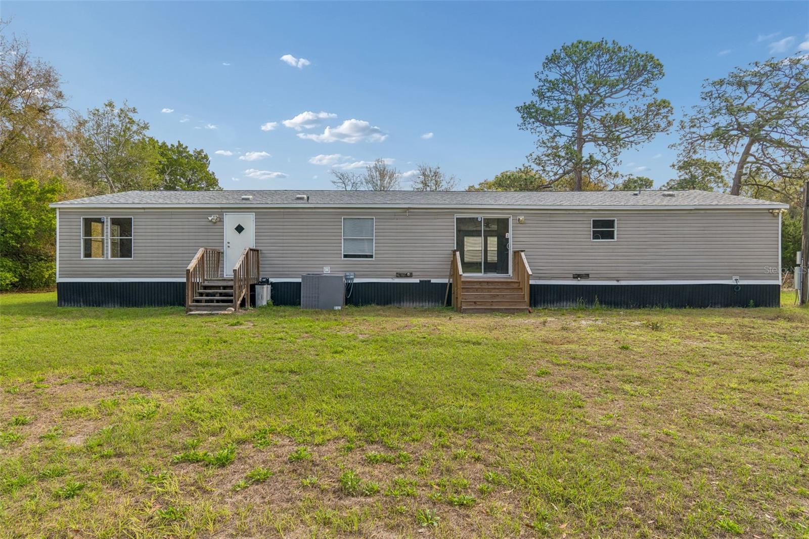 Image 35 of 42 For 18427 Moorhaven Drive