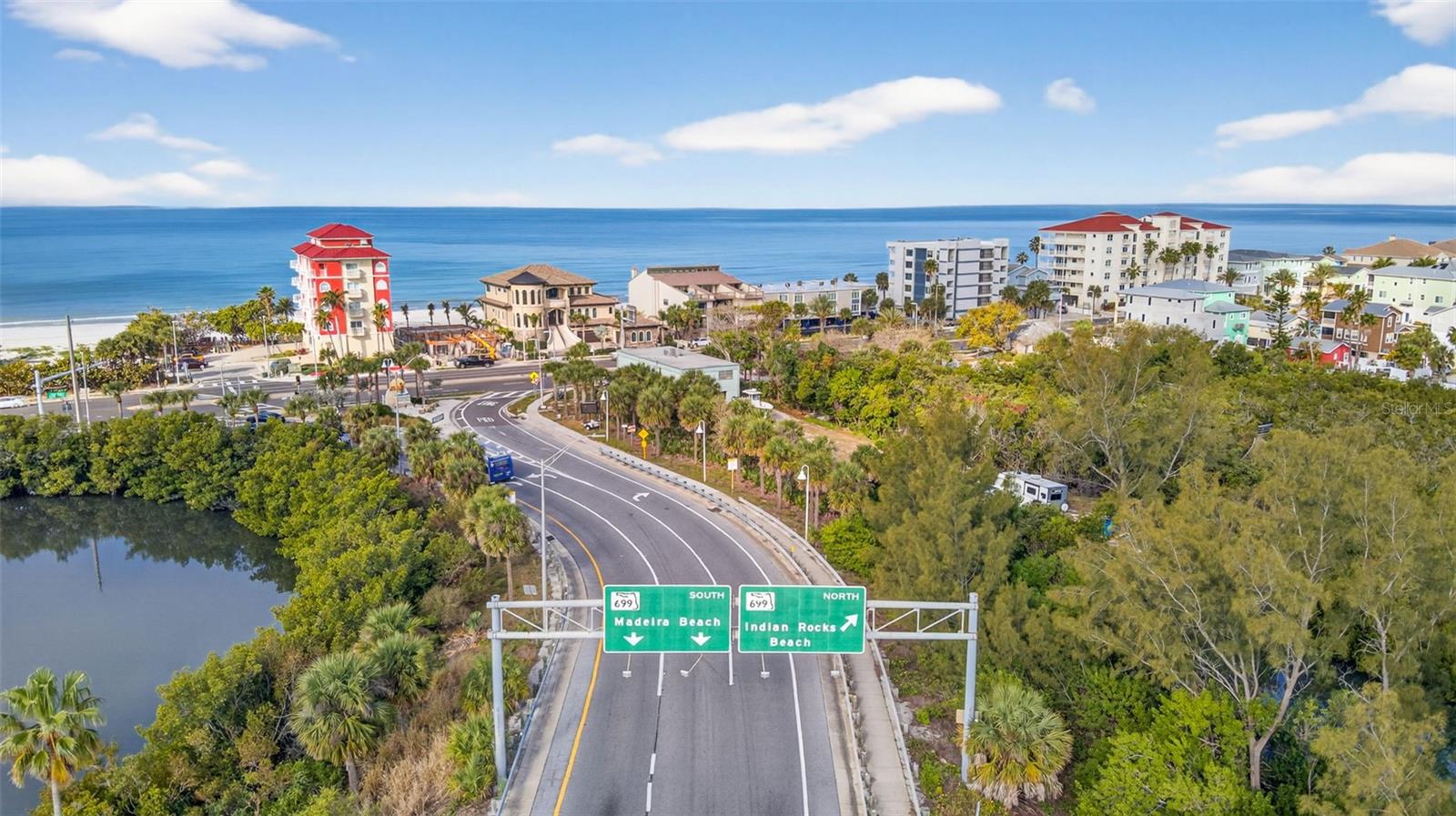 Image 34 of 39 For 19010 Gulf Boulevard 101