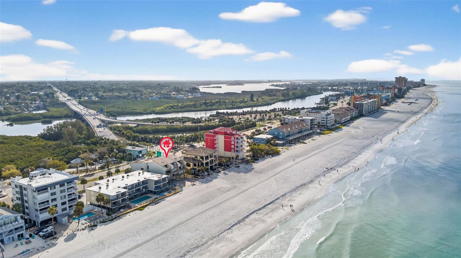 Image 36 of 39 For 19010 Gulf Boulevard 101