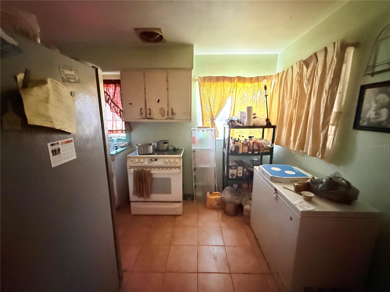 Image 6 of 20 For 1600 27th Avenue S