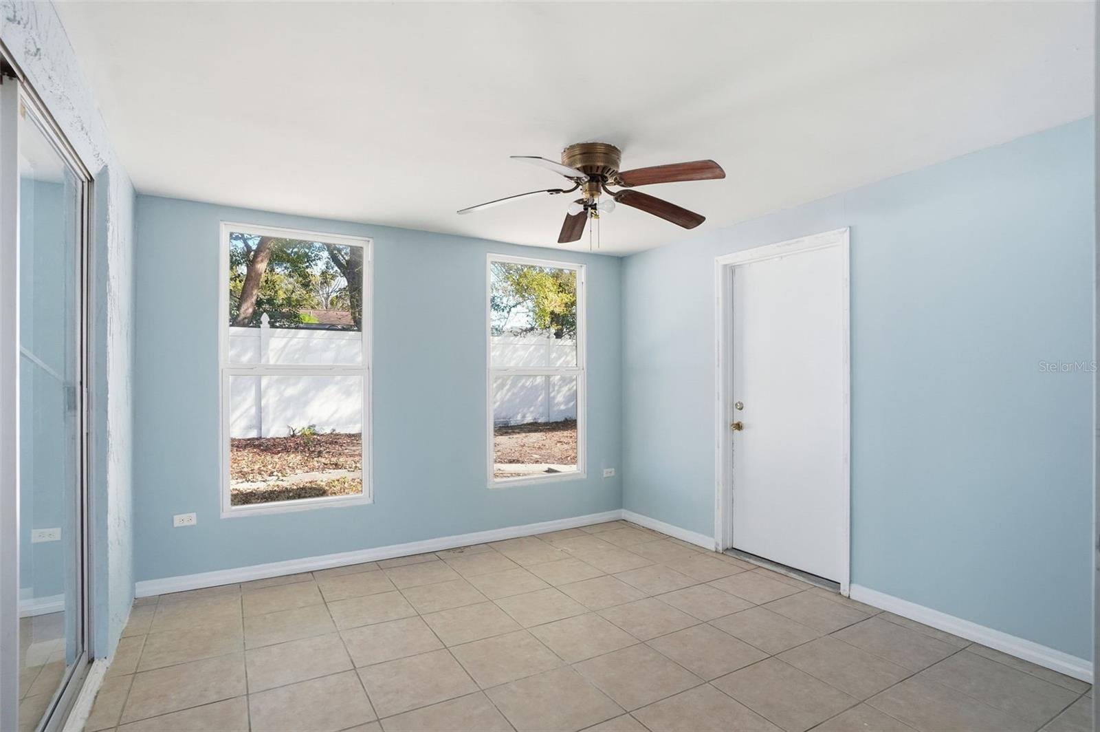 Image 16 of 41 For 7427 Fireside Drive