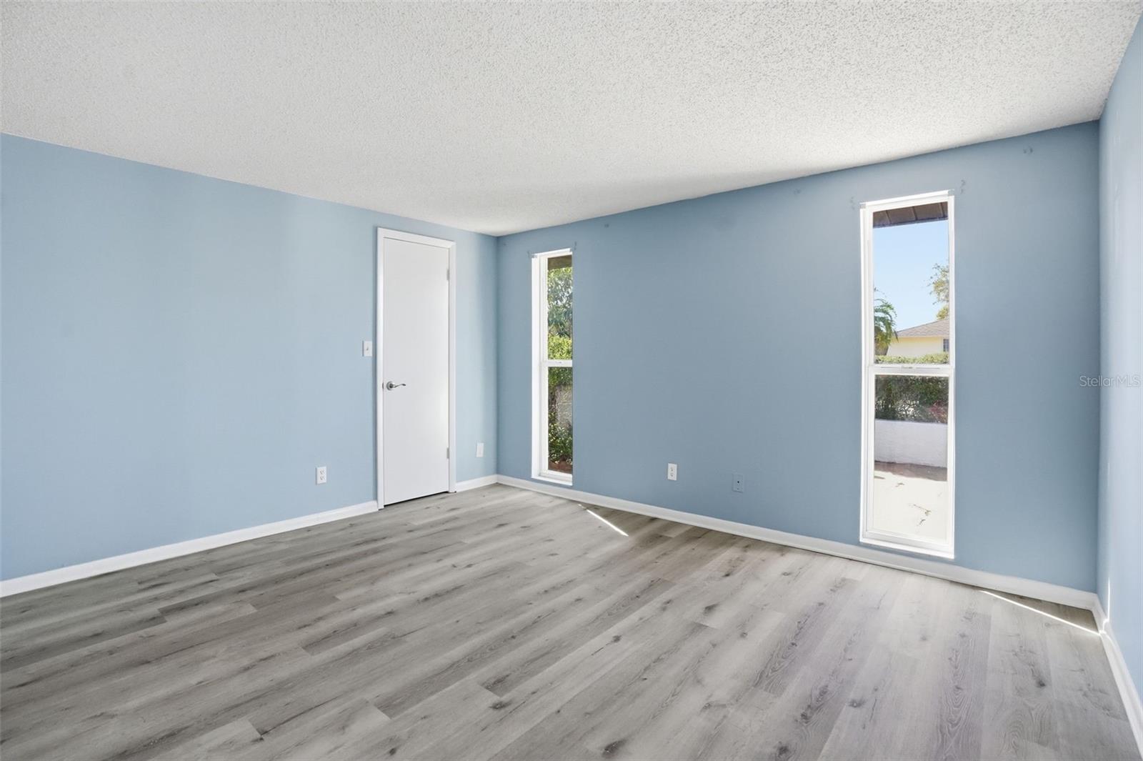 Image 20 of 41 For 7427 Fireside Drive