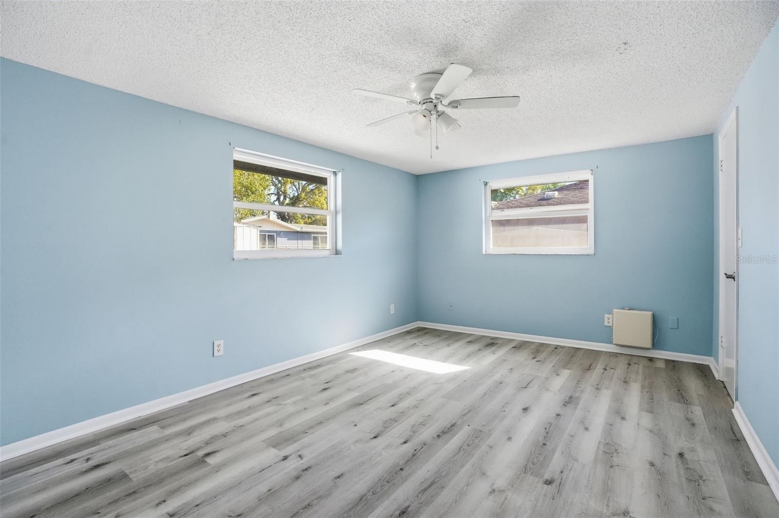 Image 22 of 41 For 7427 Fireside Drive