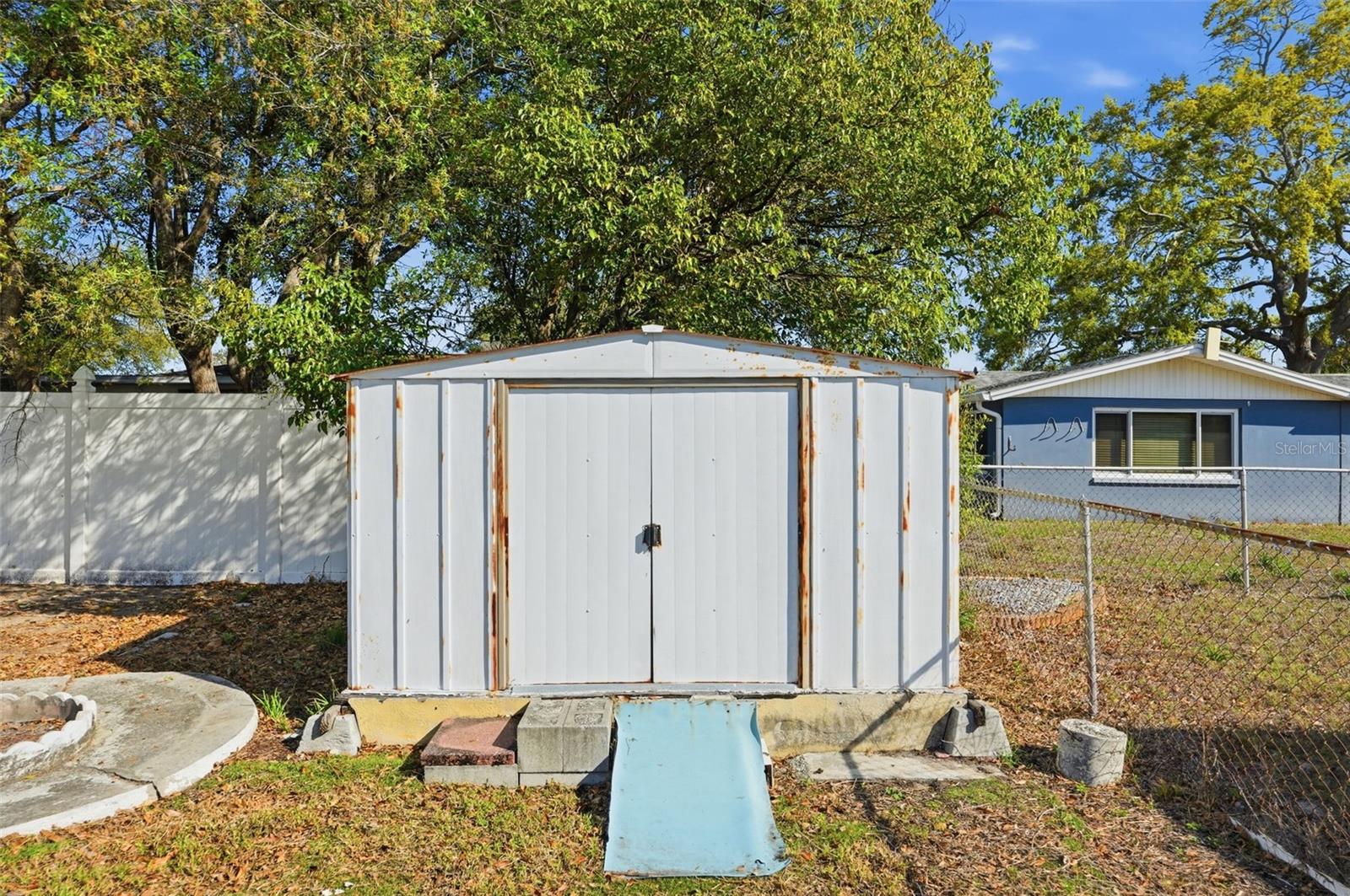 Image 27 of 41 For 7427 Fireside Drive