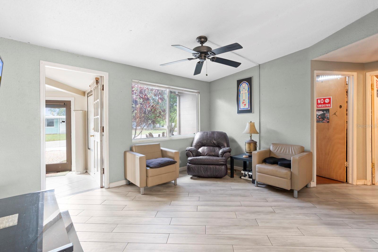 Image 10 of 30 For 10549 112th Avenue