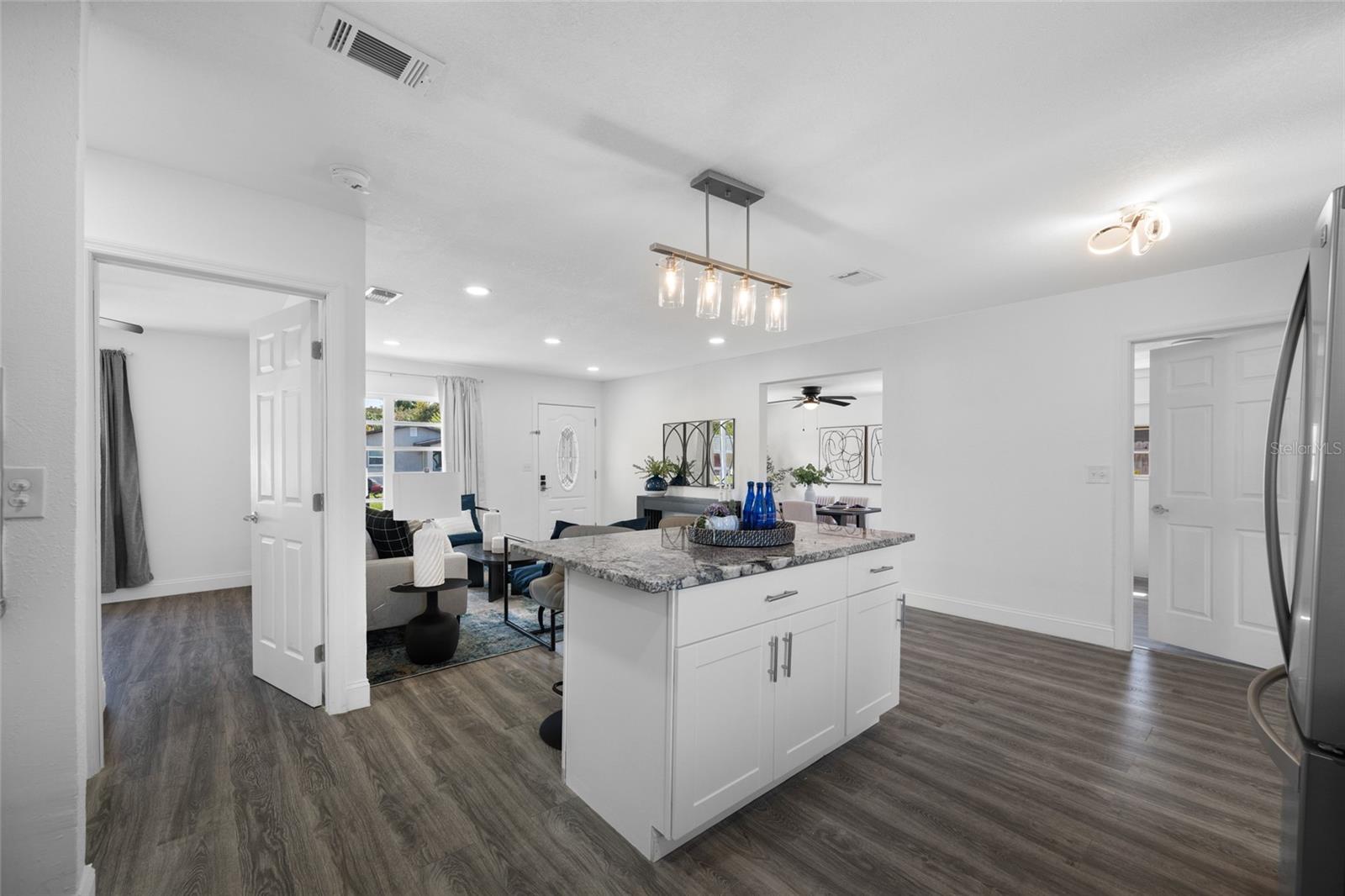 Image 12 of 54 For 4916 Carlyle Road