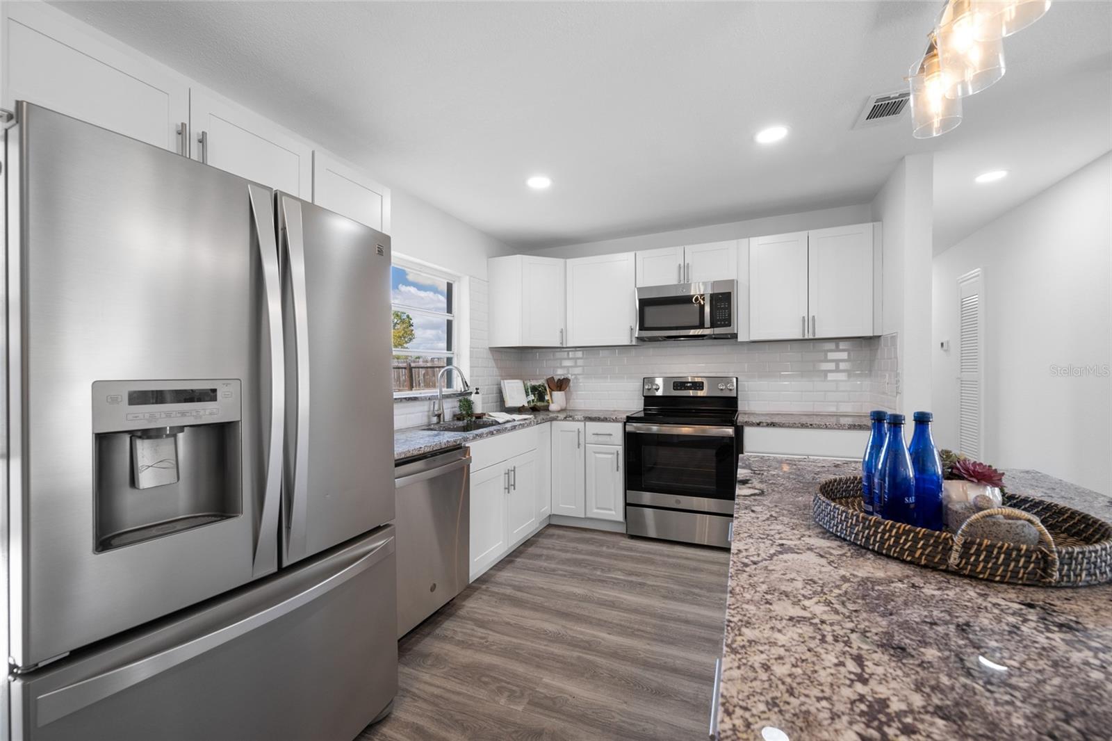 Image 13 of 54 For 4916 Carlyle Road