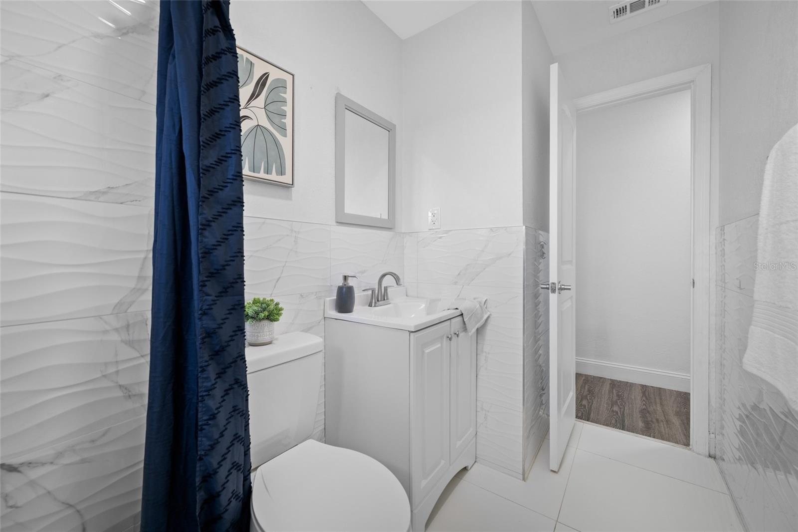 Image 18 of 54 For 4916 Carlyle Road