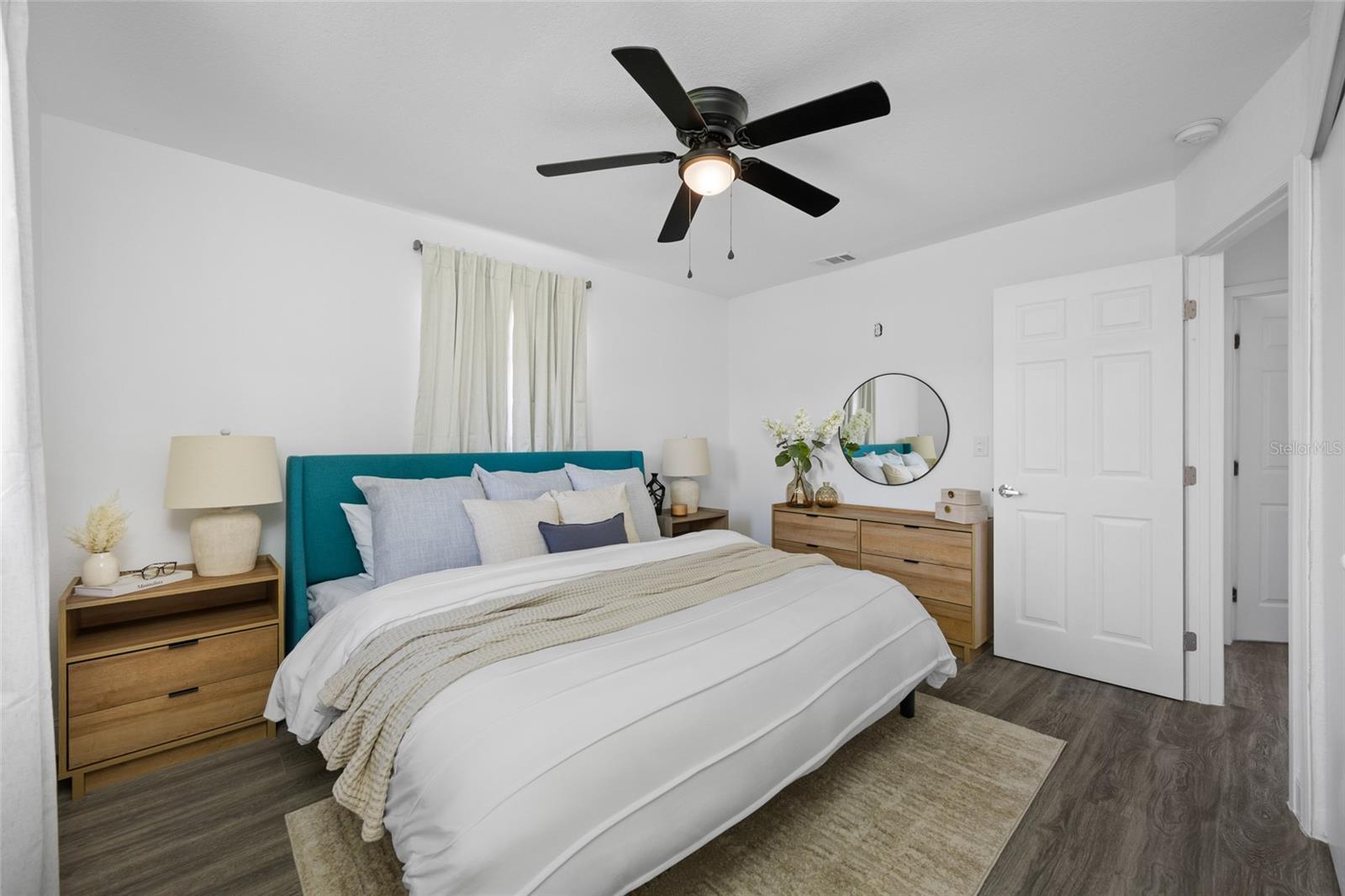 Image 21 of 54 For 4916 Carlyle Road