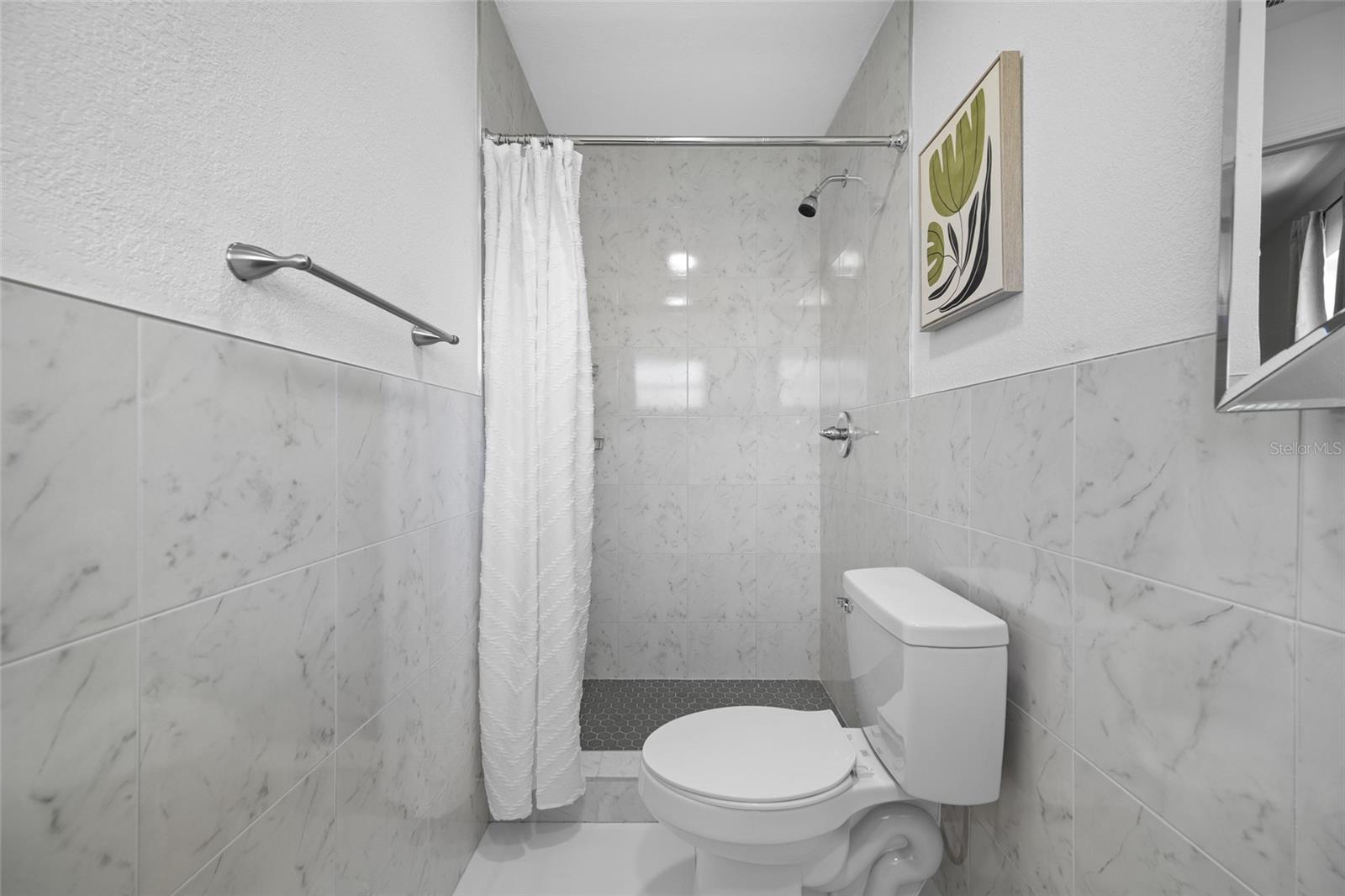 Image 28 of 54 For 4916 Carlyle Road