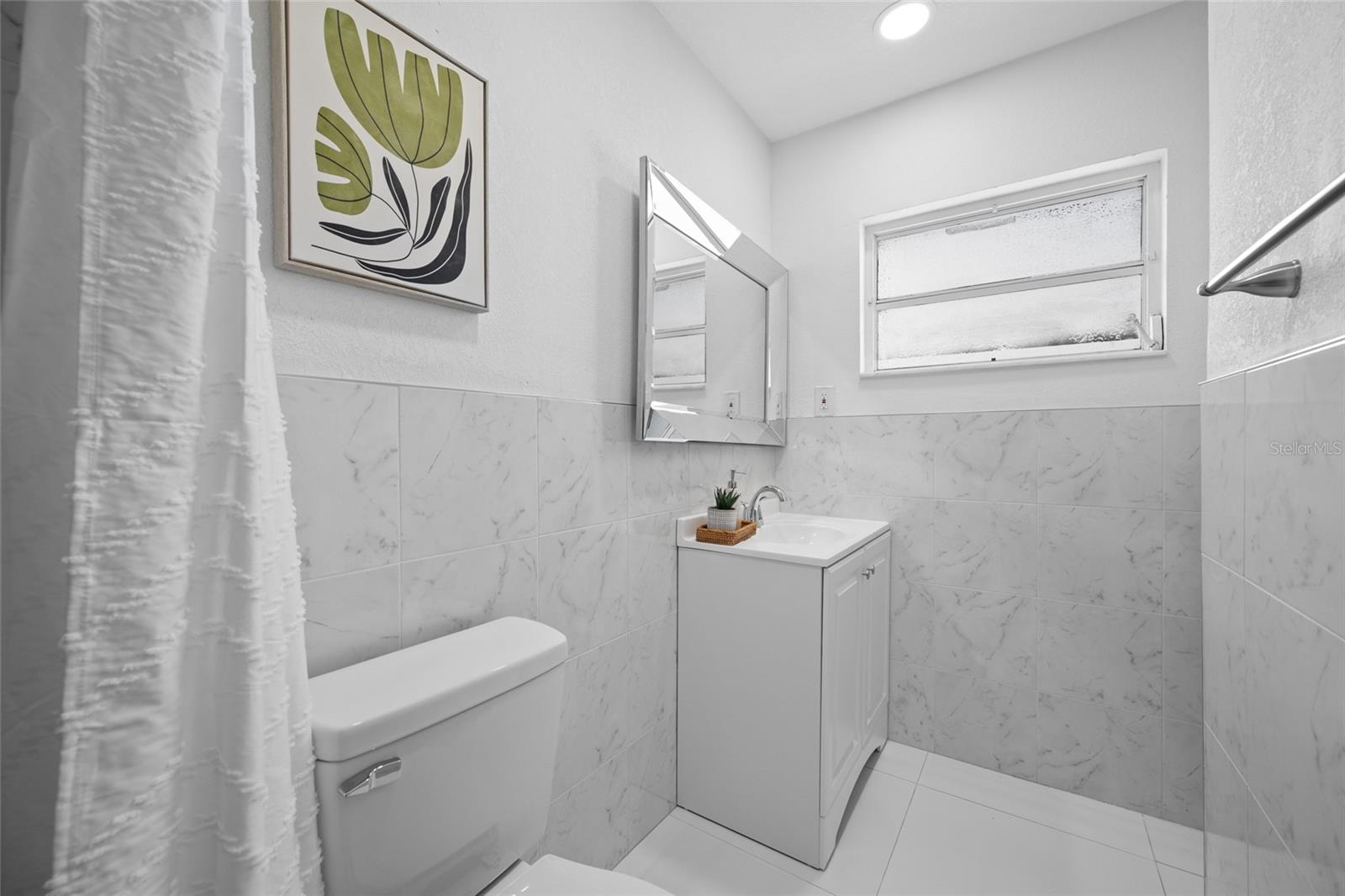 Image 29 of 54 For 4916 Carlyle Road