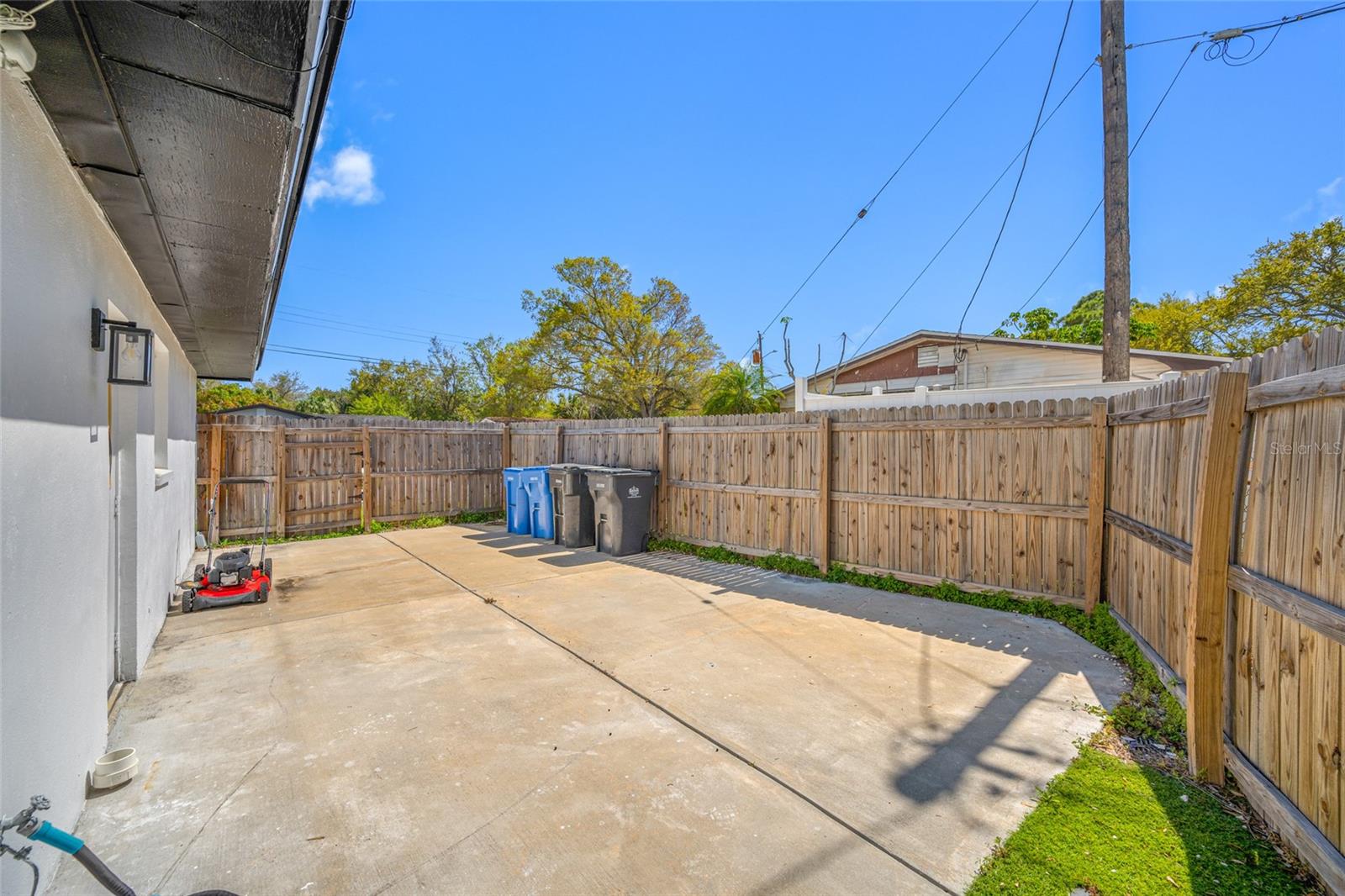 Image 32 of 54 For 4916 Carlyle Road