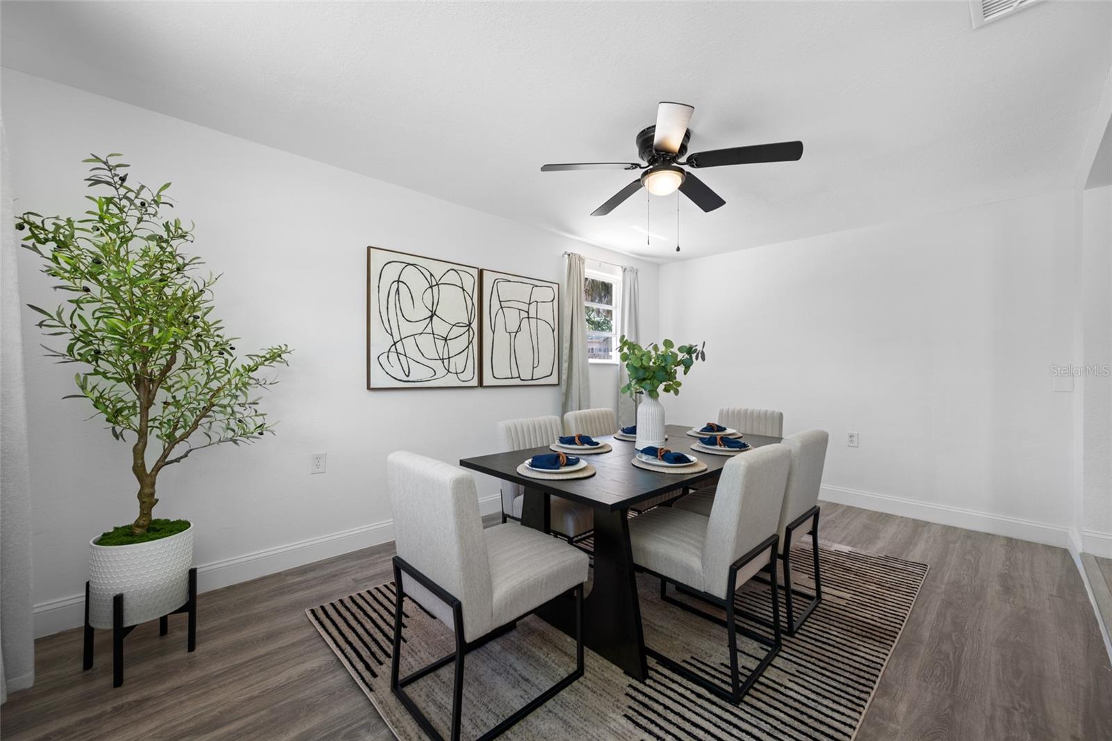 Image 7 of 54 For 4916 Carlyle Road