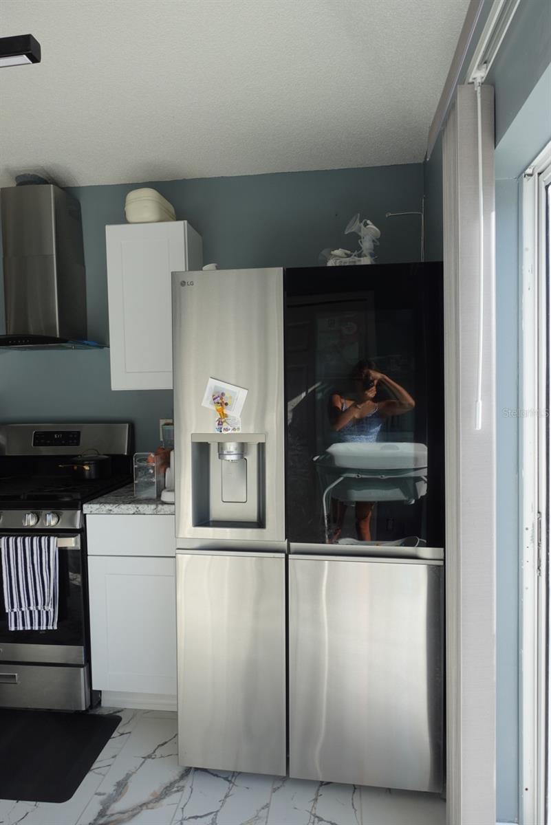 Image 14 of 18 For 6039 White Sails Drive