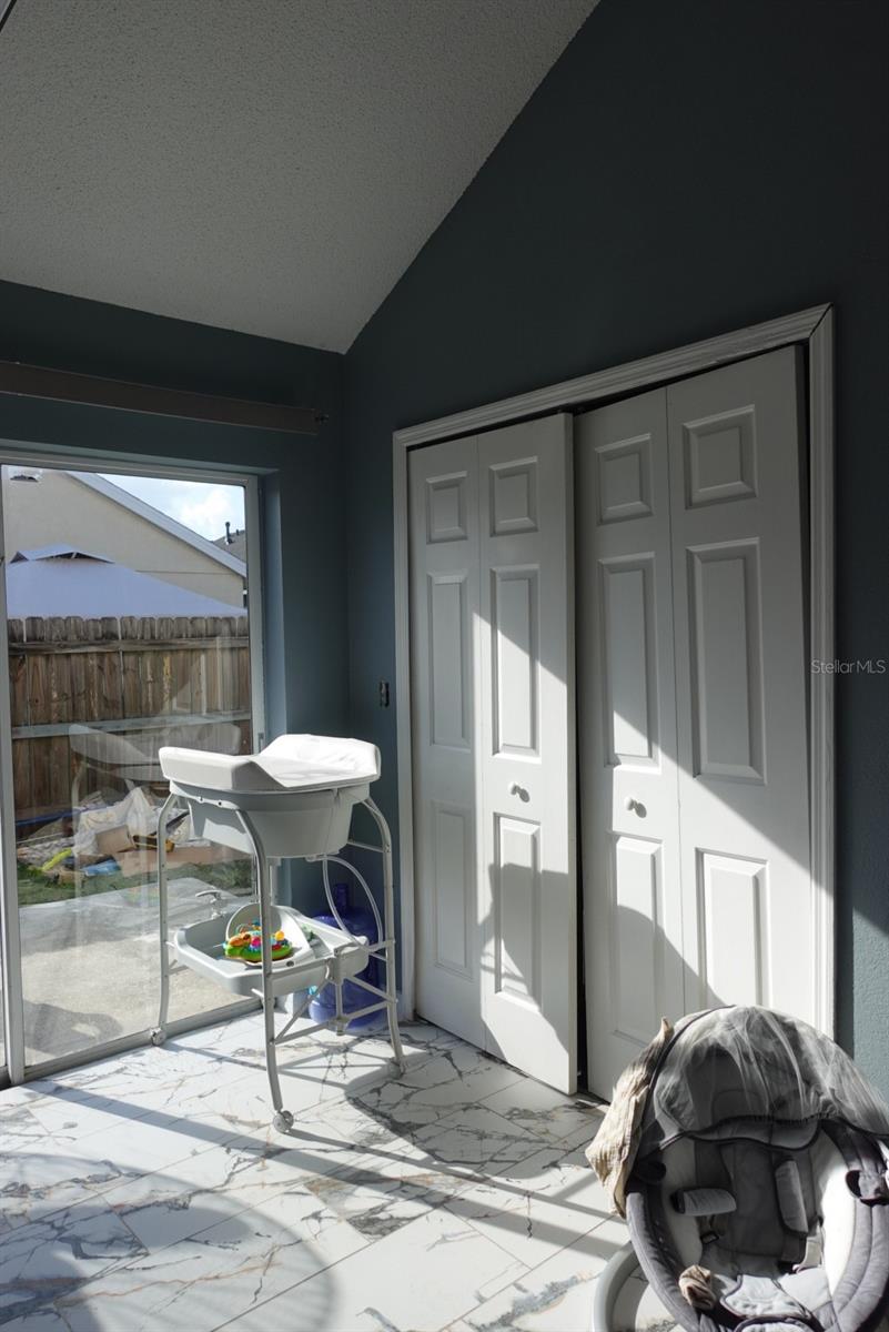 Image 17 of 18 For 6039 White Sails Drive