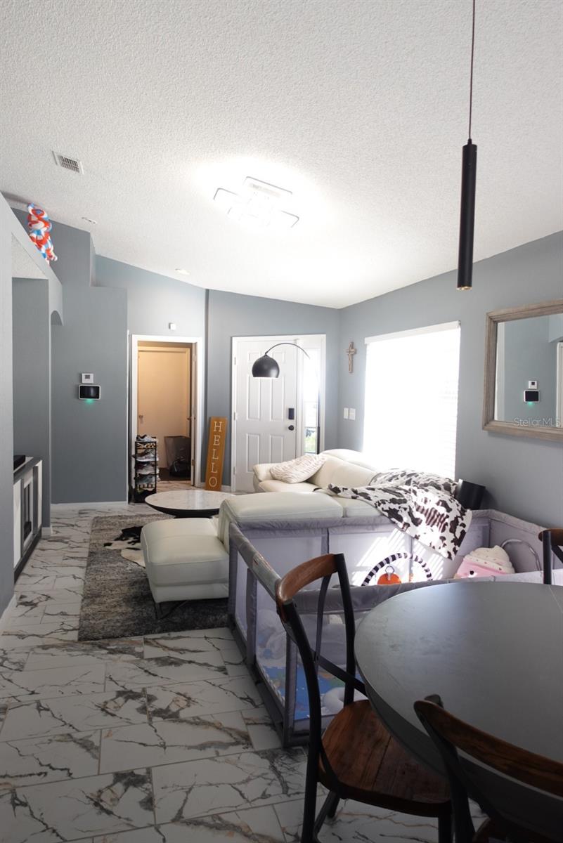 Image 6 of 18 For 6039 White Sails Drive