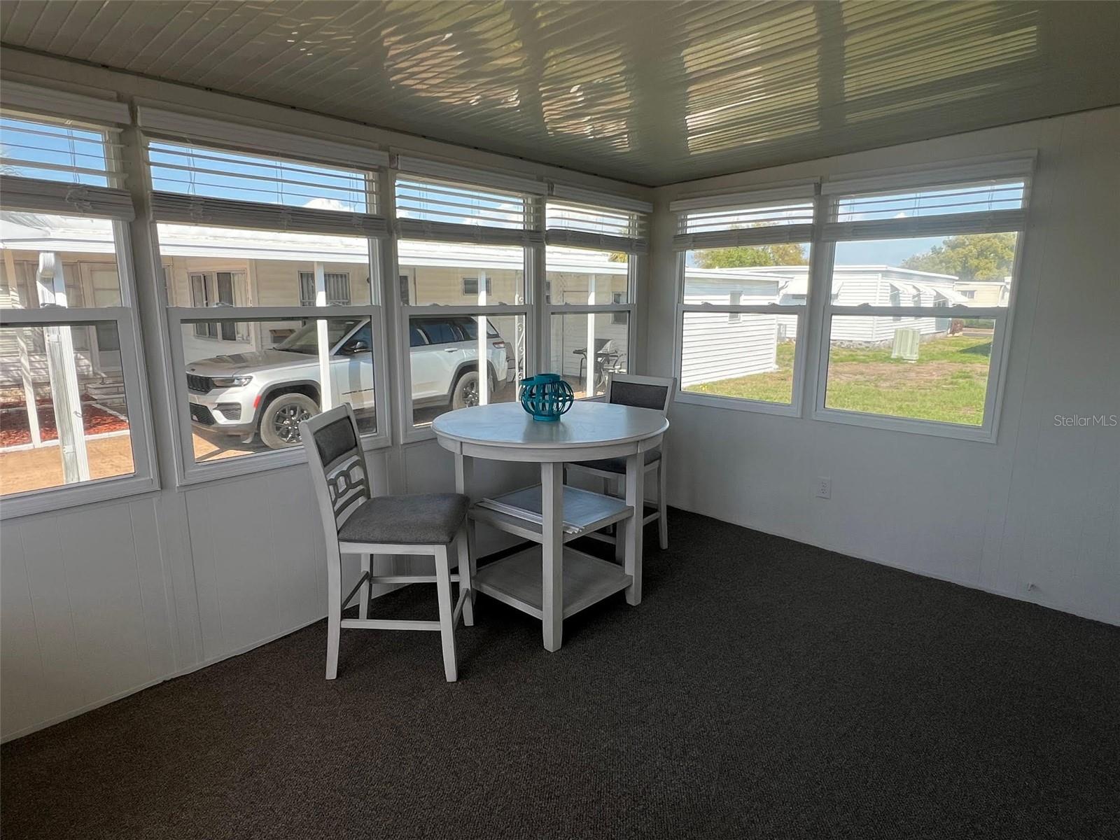 Image 11 of 28 For 103 Pindo Palm Street W