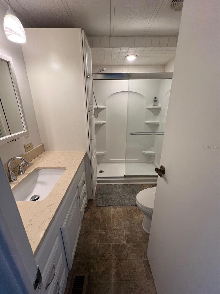 Image 23 of 28 For 103 Pindo Palm Street W