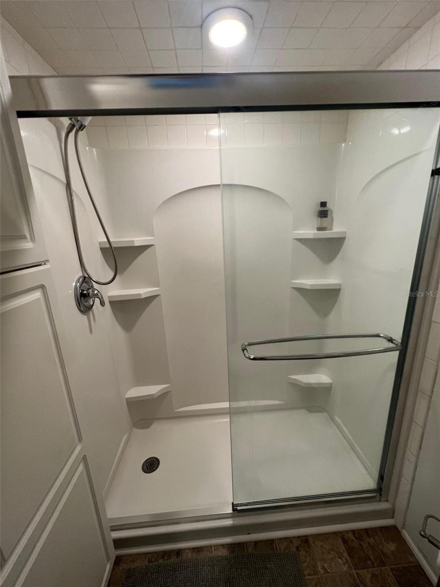 Image 25 of 28 For 103 Pindo Palm Street W