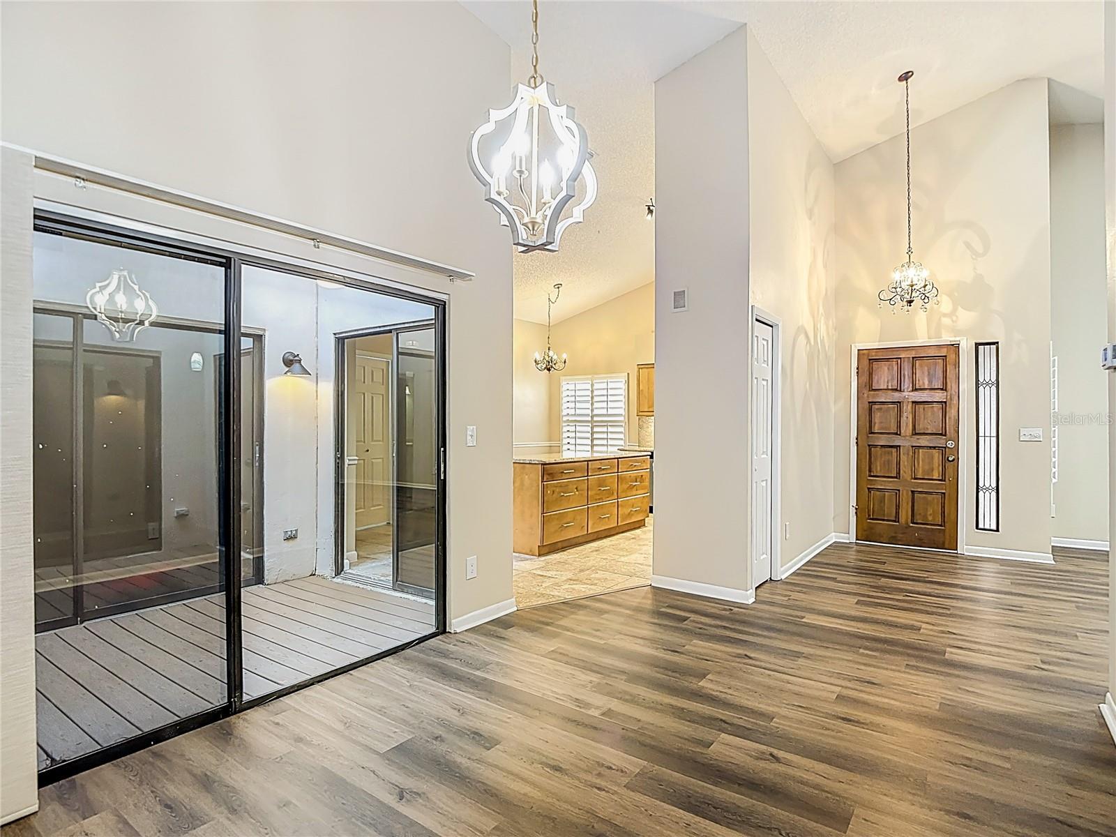 Image 30 of 60 For 2934 Windmoor Drive S