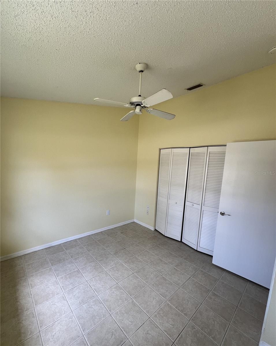 Image 11 of 16 For 15516 Charmwood Drive