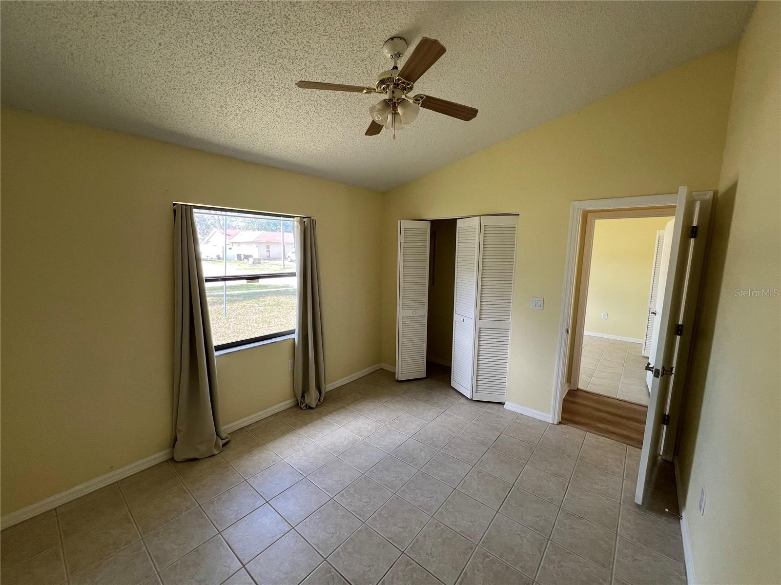 Image 8 of 16 For 15516 Charmwood Drive