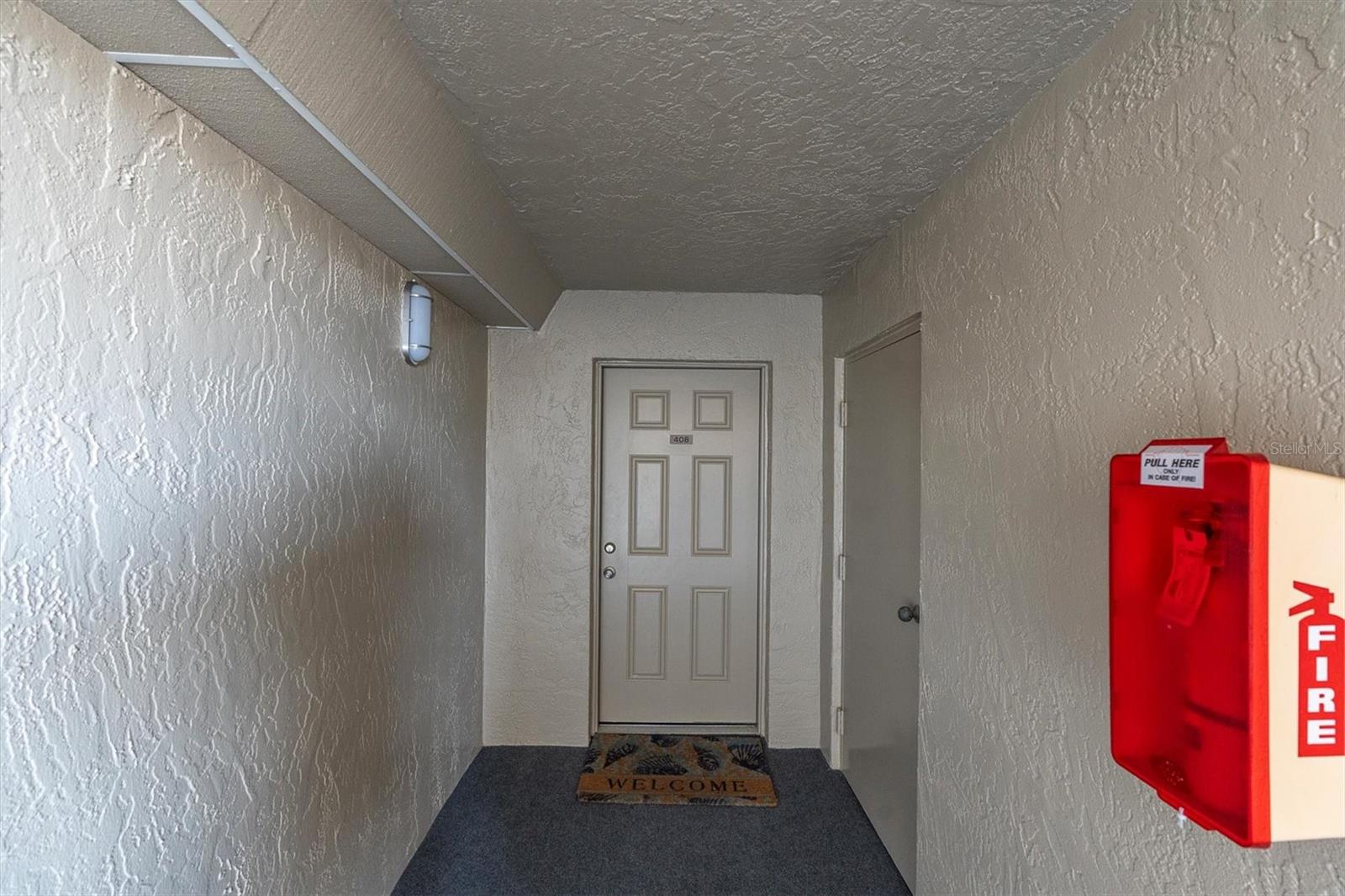 Image 4 of 47 For 1290 Gulf Boulevard 408