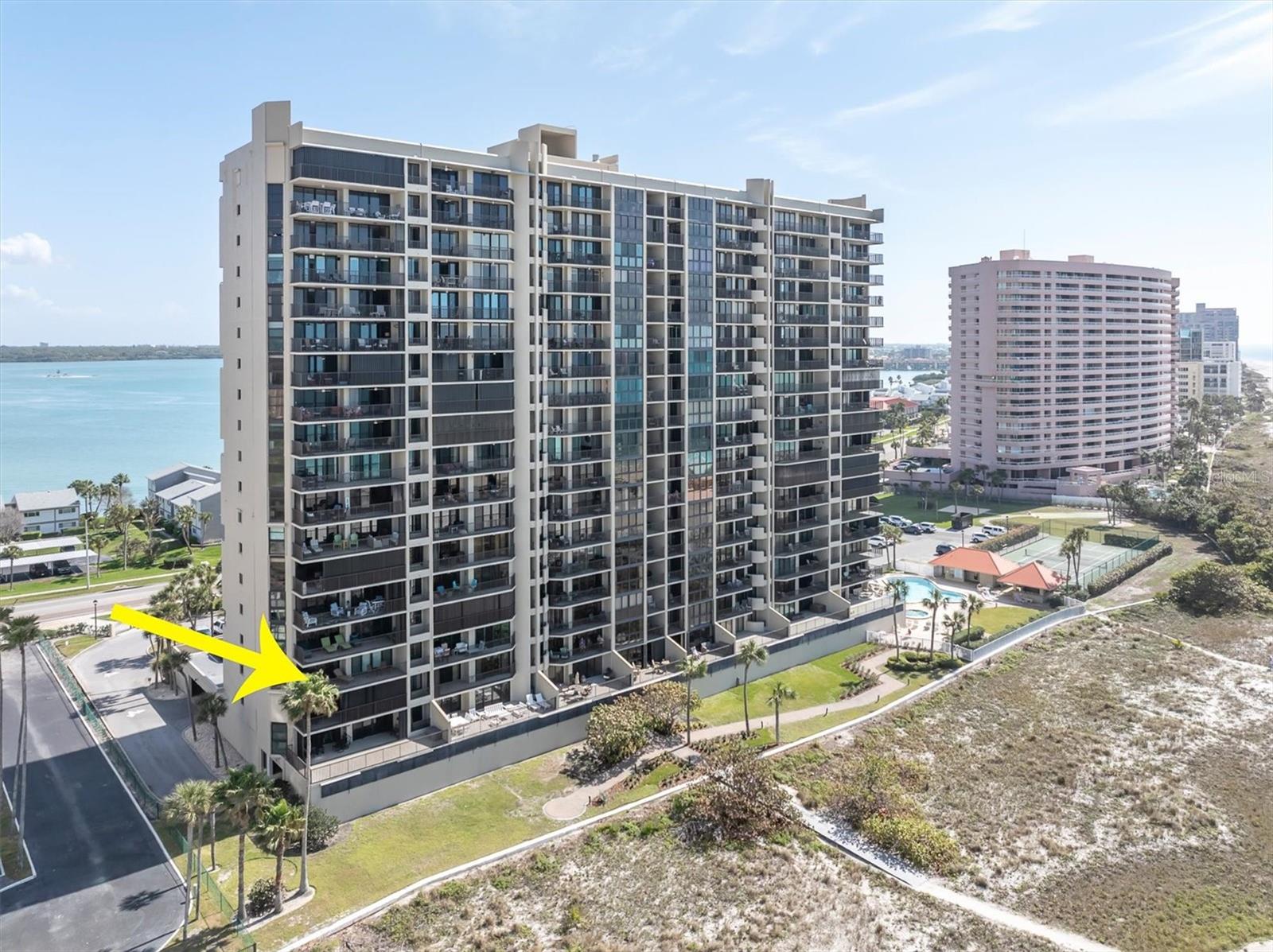 Image 40 of 47 For 1290 Gulf Boulevard 408