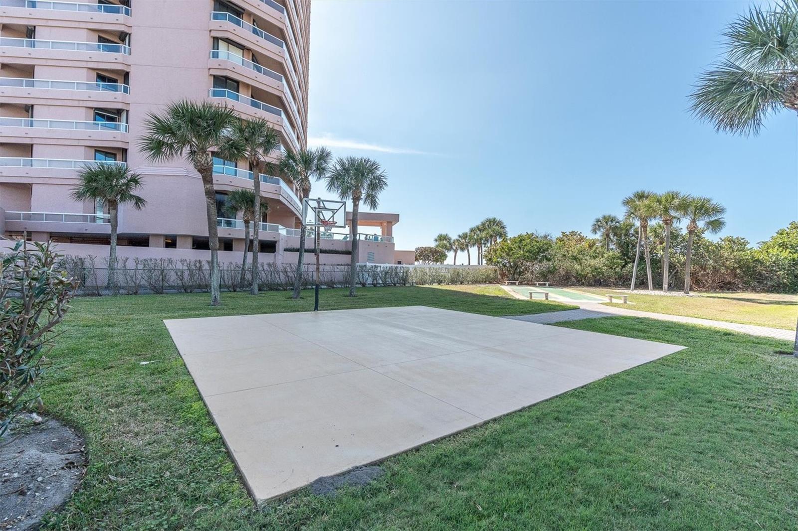 Image 47 of 47 For 1290 Gulf Boulevard 408