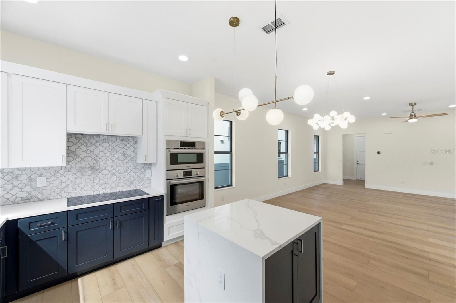 Image 5 of 62 For 4543 26th Avenue S