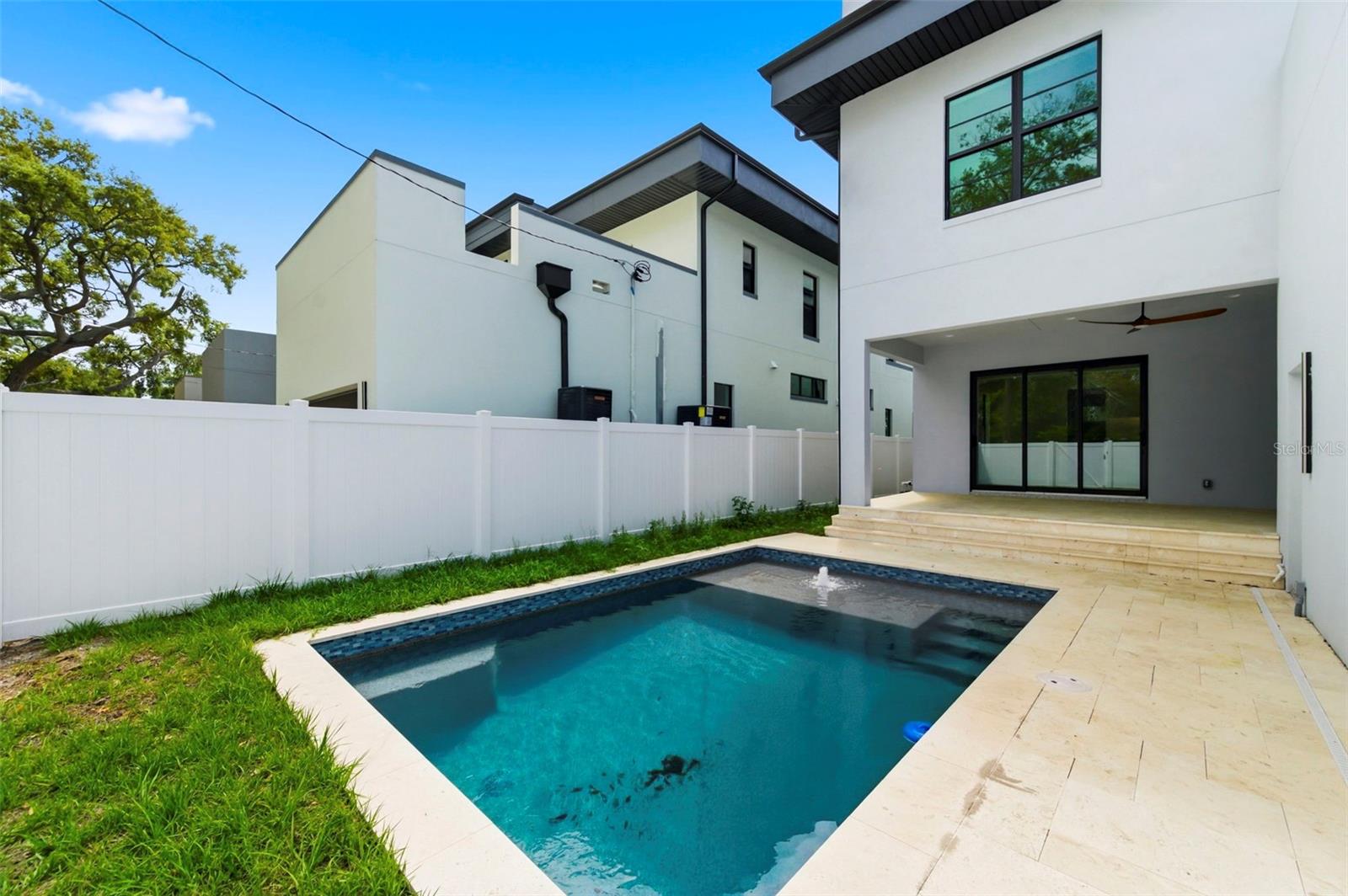 Image 56 of 62 For 4543 26th Avenue S