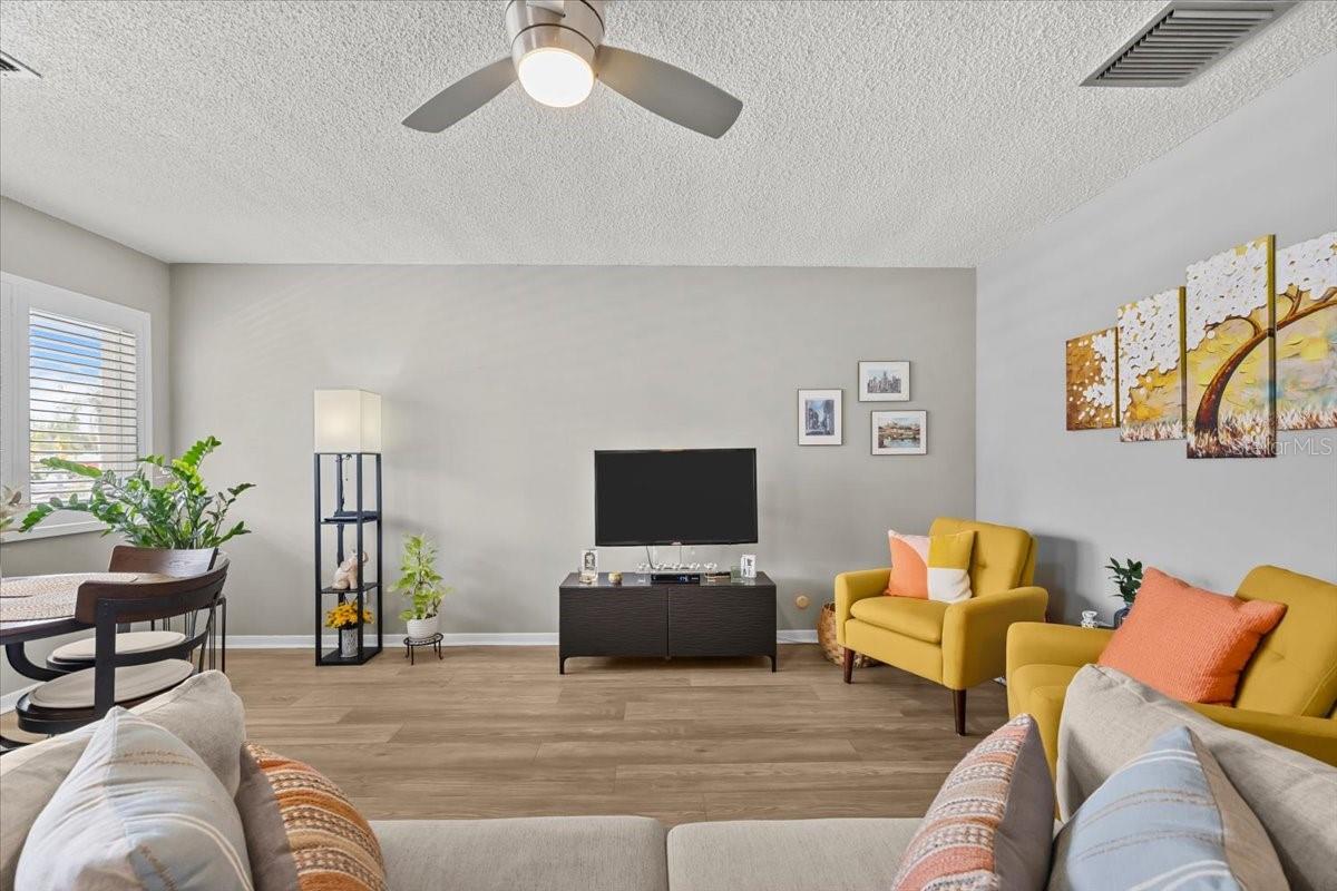 Image 8 of 37 For 1235 Highland Avenue 2-307