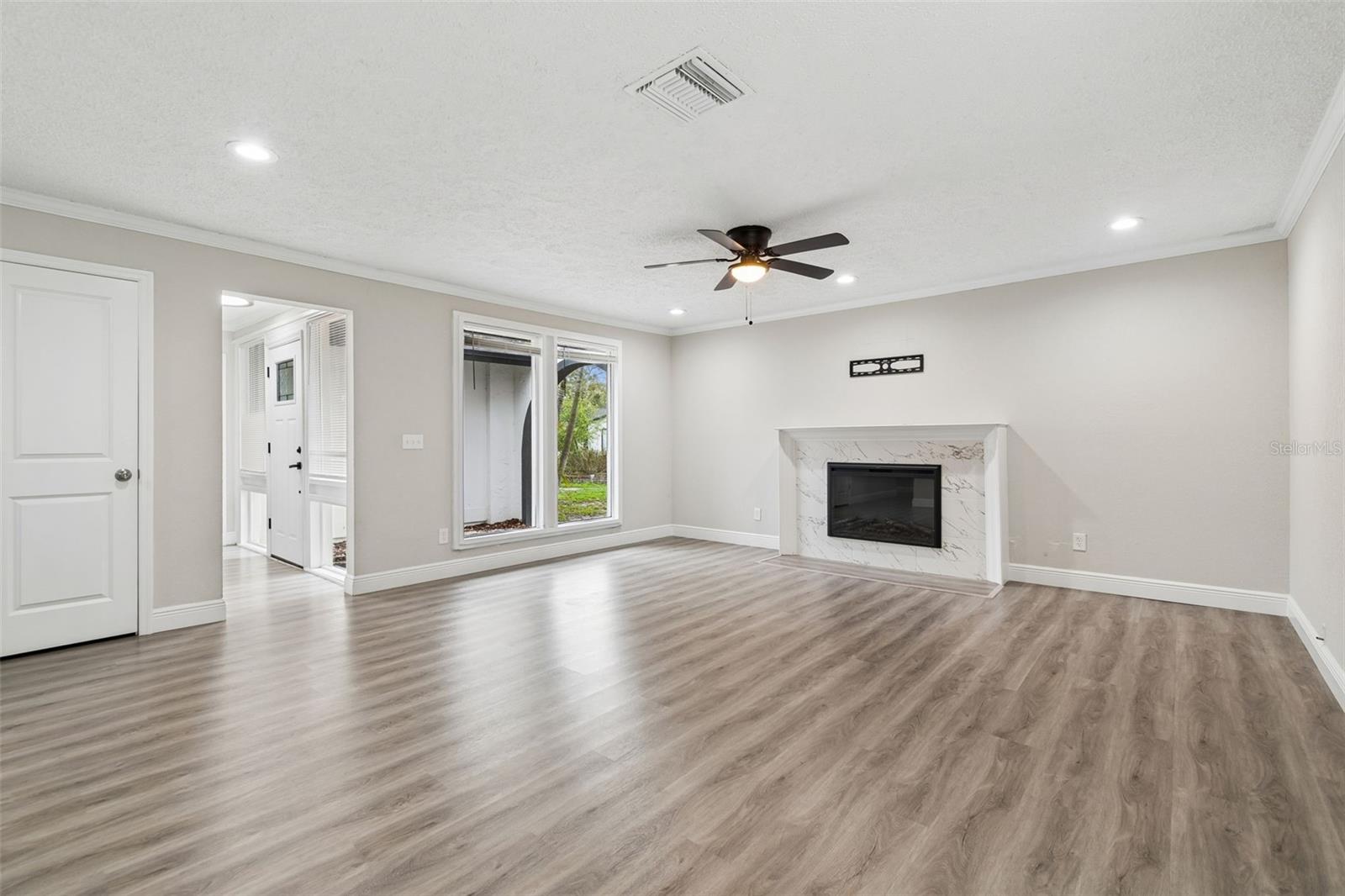 Image 12 of 100 For 7403 Spring Court