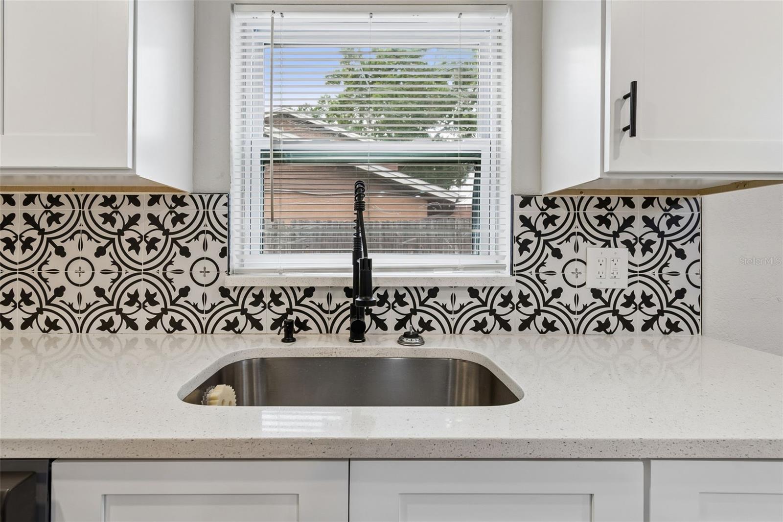 Image 30 of 100 For 7403 Spring Court