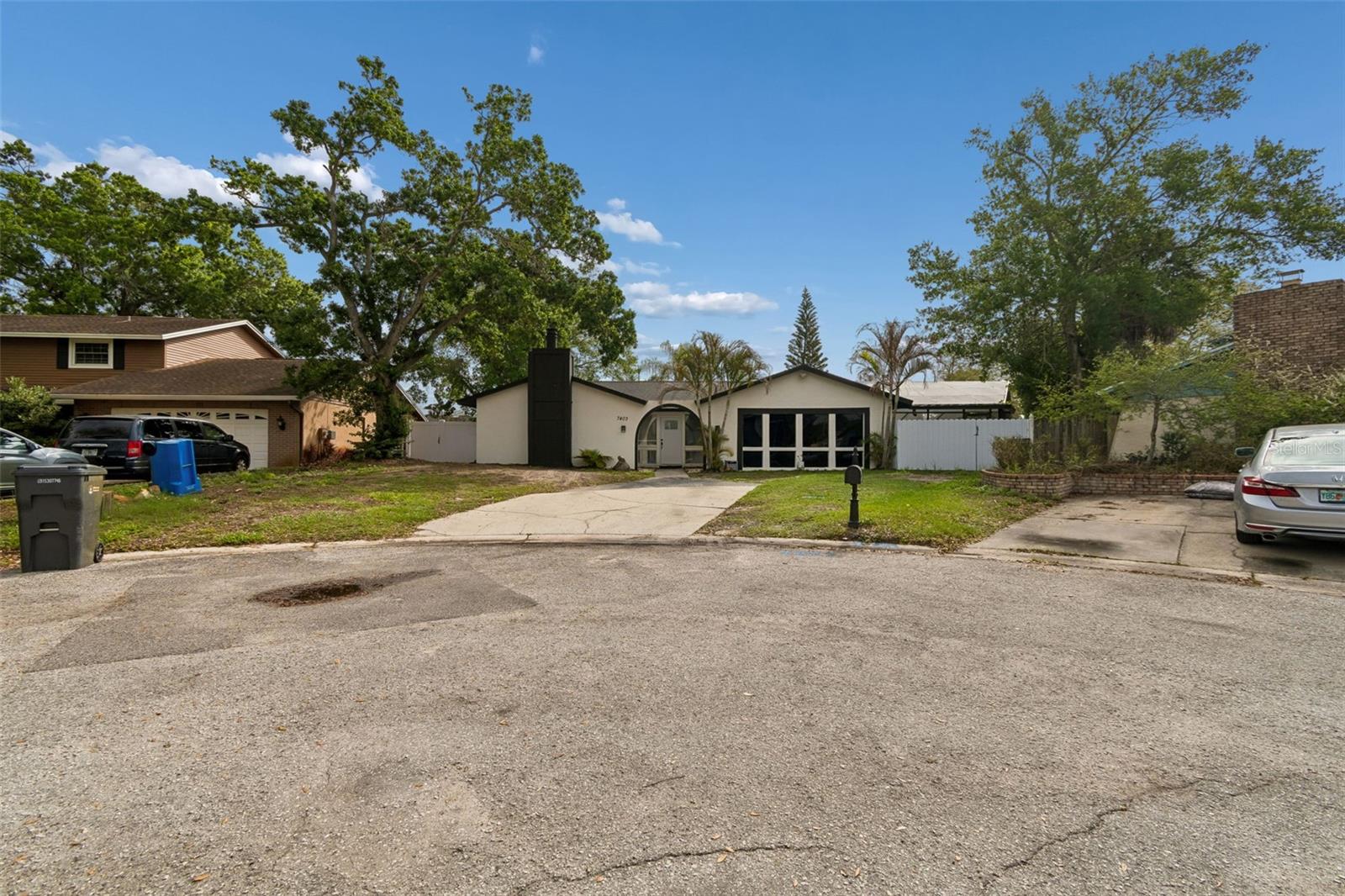 Image 5 of 100 For 7403 Spring Court