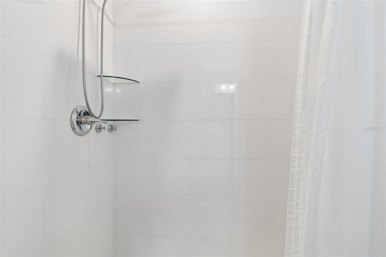 Image 59 of 100 For 7403 Spring Court